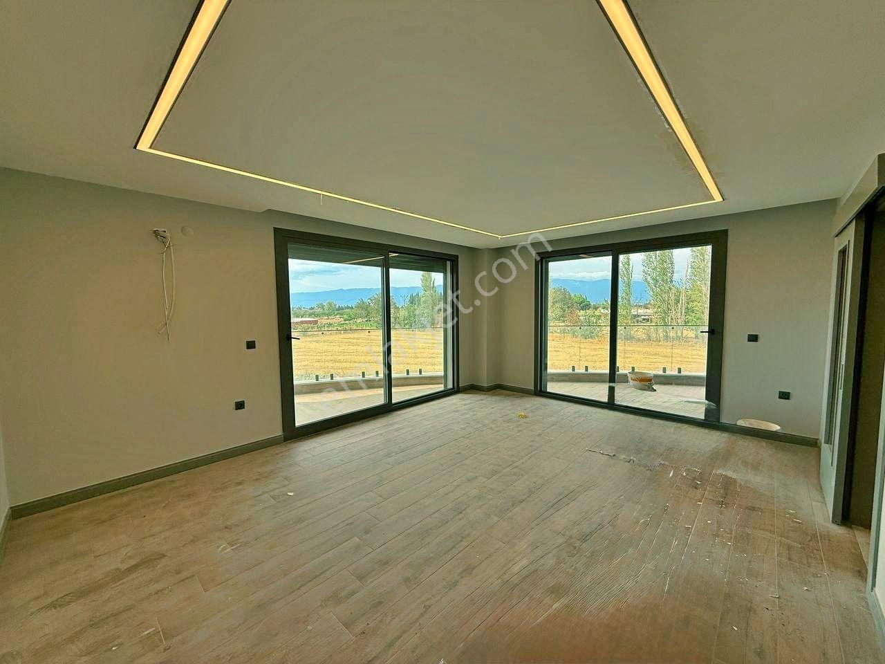 Uytundan Burhaniye Ören'de Ultralüks Sitede 3+1 Satılık Daire — fotoğraf 32