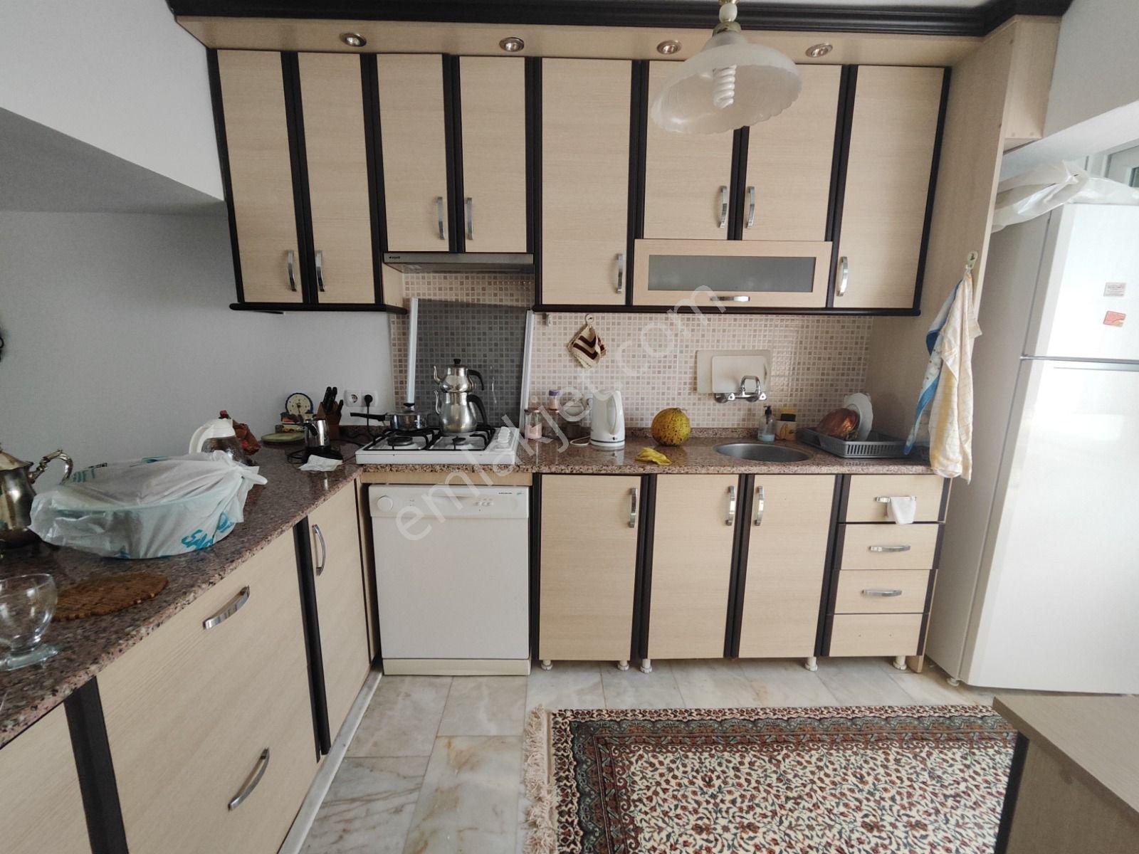 Seferihisar Sığacık’ta Deniz Manzaralı, Eşyalı Dubleks Yazlık Satılık! — fotoğraf 24