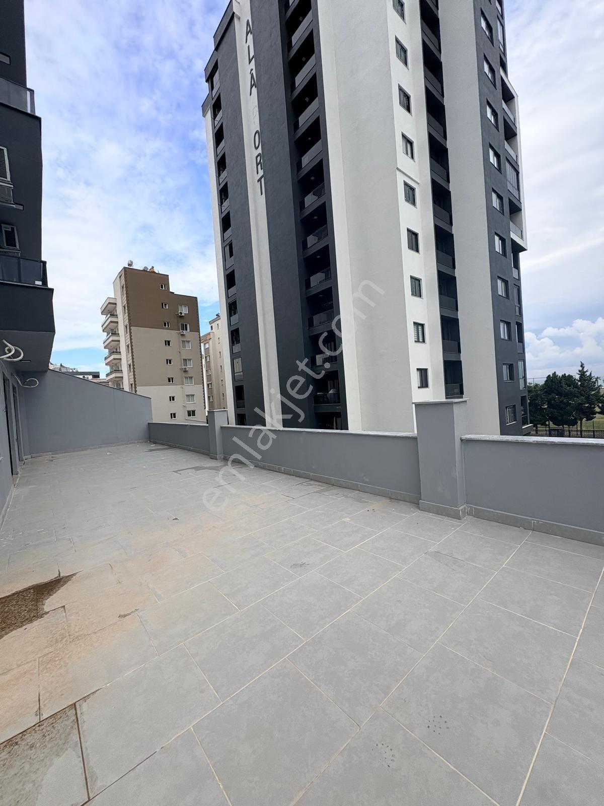 Geniş Teraslı, Deniz Manzaralı Satılık 2+1 | 7.000.000 Tl — fotoğraf 3