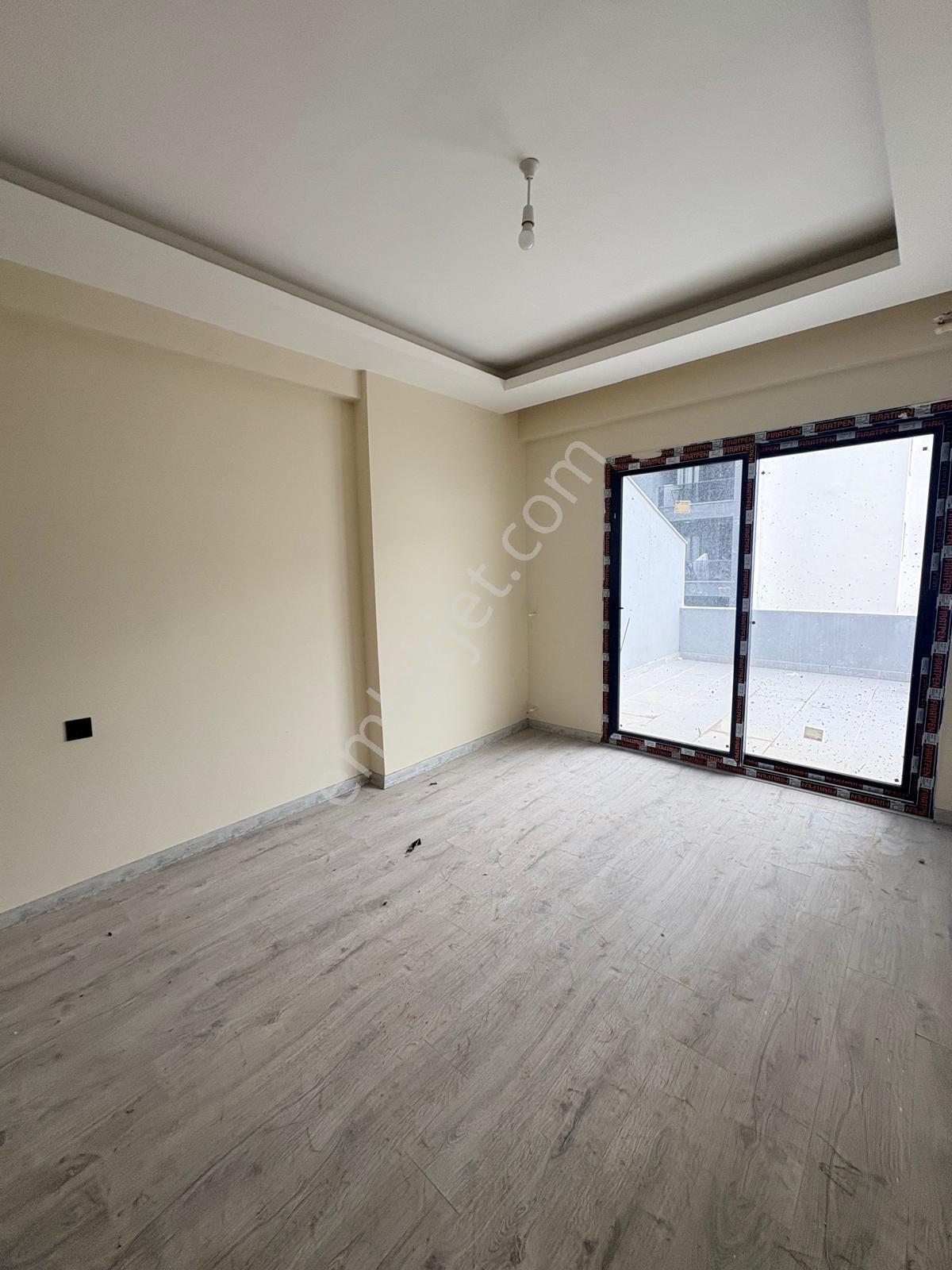 Geniş Teraslı, Deniz Manzaralı Satılık 2+1 | 7.000.000 Tl — fotoğraf 8