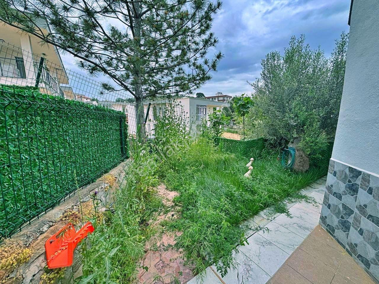 Uytundan Pelitköyde Denize 300 Metre Bahçe Kullanımlı 2+1 Villa — fotoğraf 20