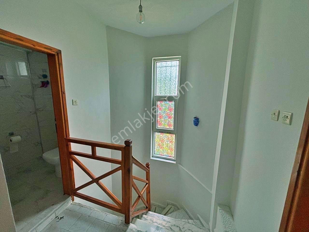 Uytundan Pelitköyde Denize 300 Metre Bahçe Kullanımlı 2+1 Villa — fotoğraf 27