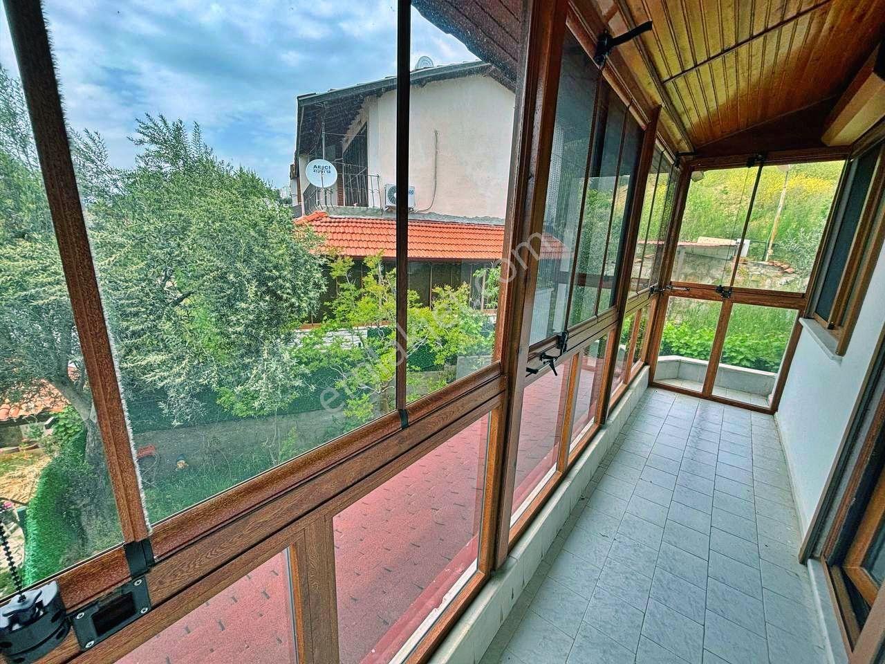 Uytundan Pelitköyde Denize 300 Metre Bahçe Kullanımlı 2+1 Villa — fotoğraf 35