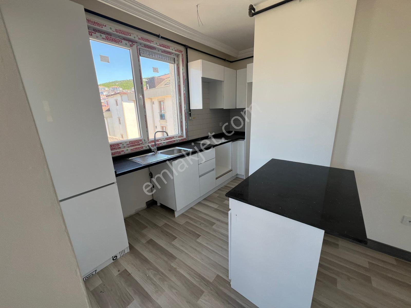 Yeditepe Üniversitesi'ne Yakın Sıfır 100 M2 Net Dubleks — fotoğraf 3