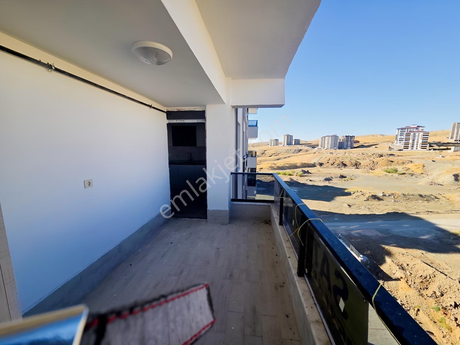 Doğukan Real Estate | Çaydaçıra Mh. | Sıfır Ara Kat Satılık Daire — fotoğraf 17