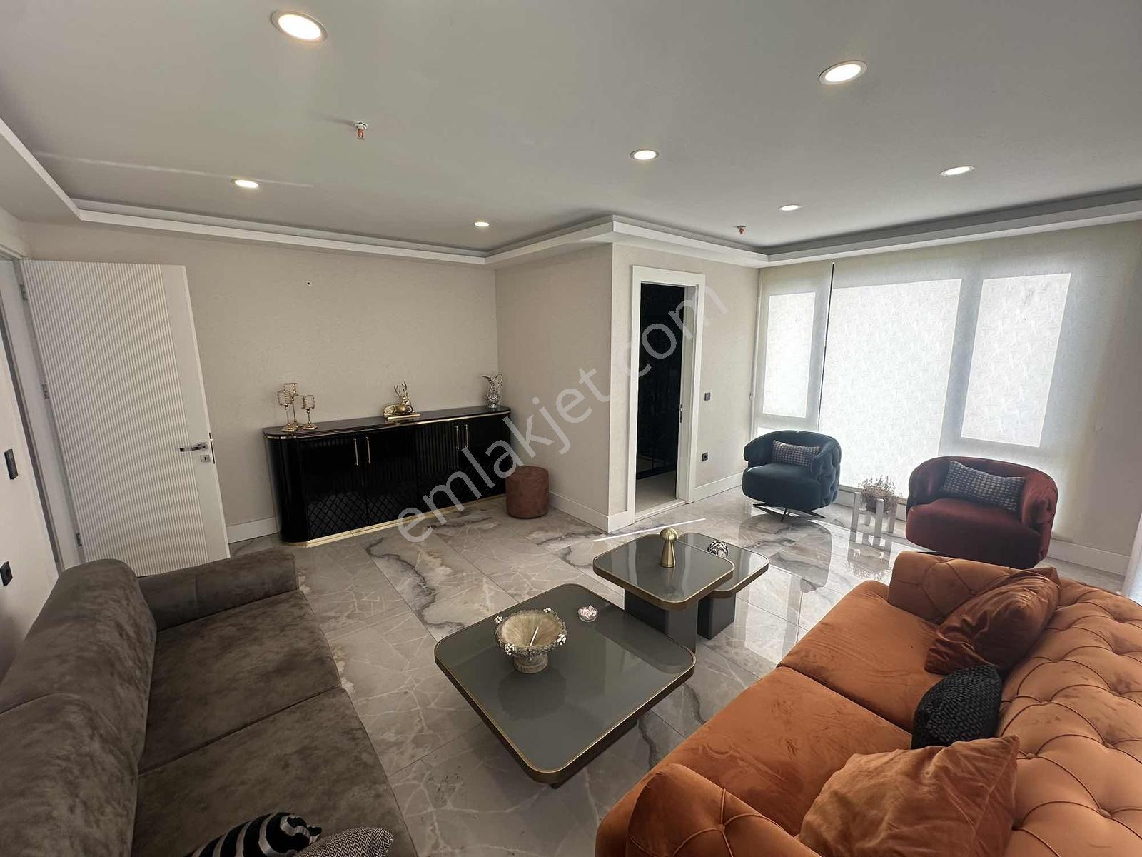Truvadan Körfez Yat Limanı-marina Sahilde Prestijli Satılık 2+1 — fotoğraf 10
