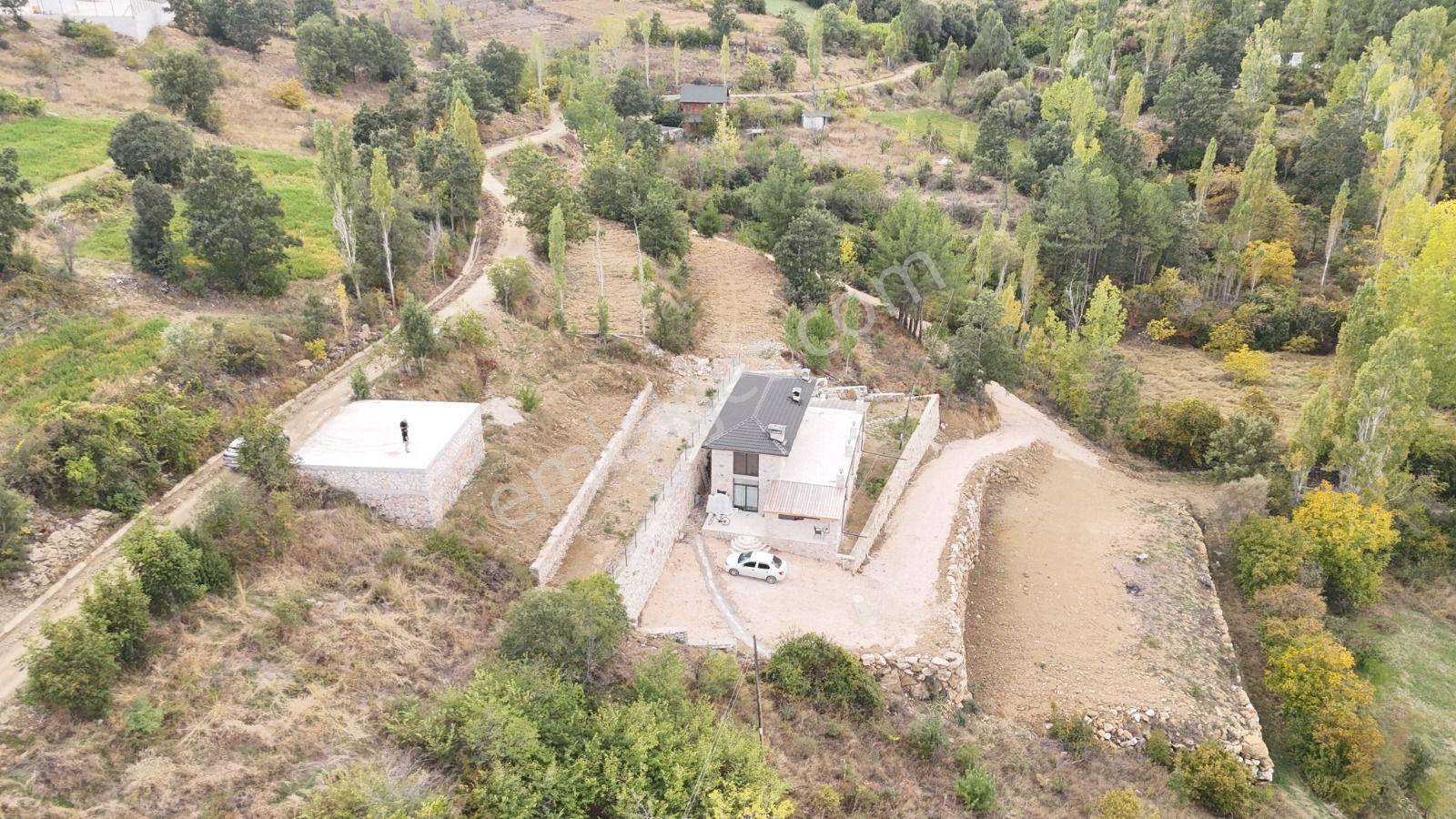Burdur Ağlasun Yeşilbaşköy'de Full Traverten Taş Mimarili Villa — fotoğraf 15