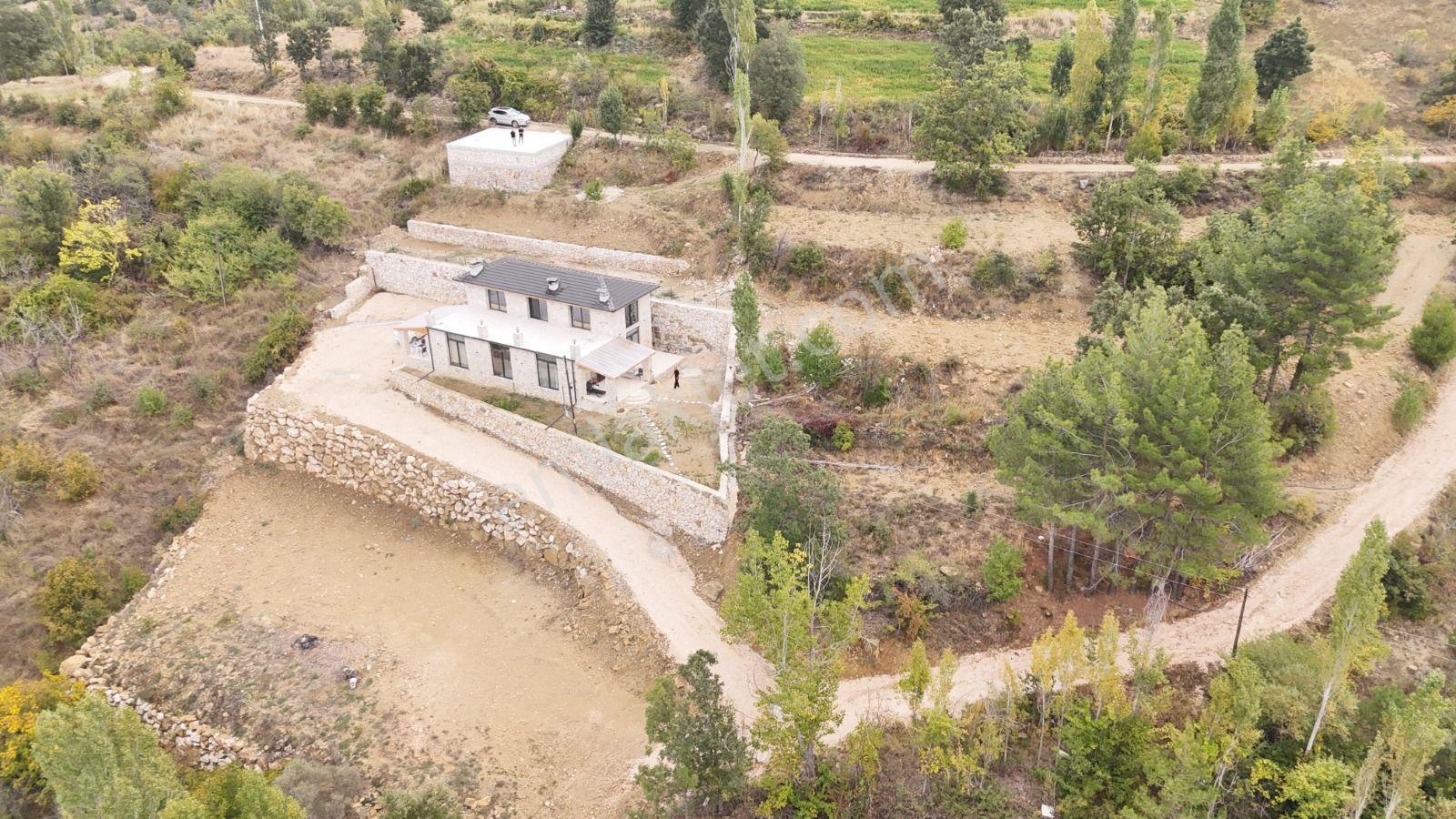 Burdur Ağlasun Yeşilbaşköy'de Full Traverten Taş Mimarili Villa — fotoğraf 23