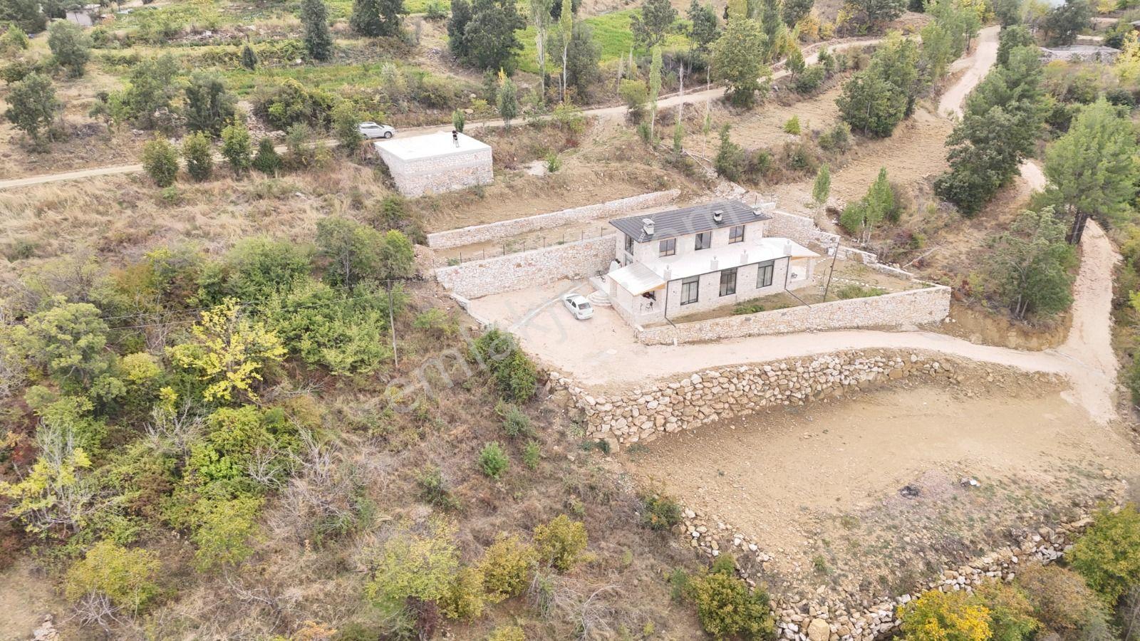 Burdur Ağlasun Yeşilbaşköy'de Full Traverten Taş Mimarili Villa — fotoğraf 25