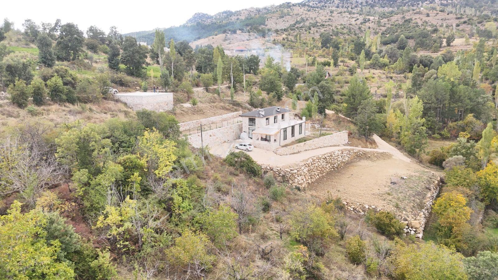 Burdur Ağlasun Yeşilbaşköy'de Full Traverten Taş Mimarili Villa — fotoğraf 26