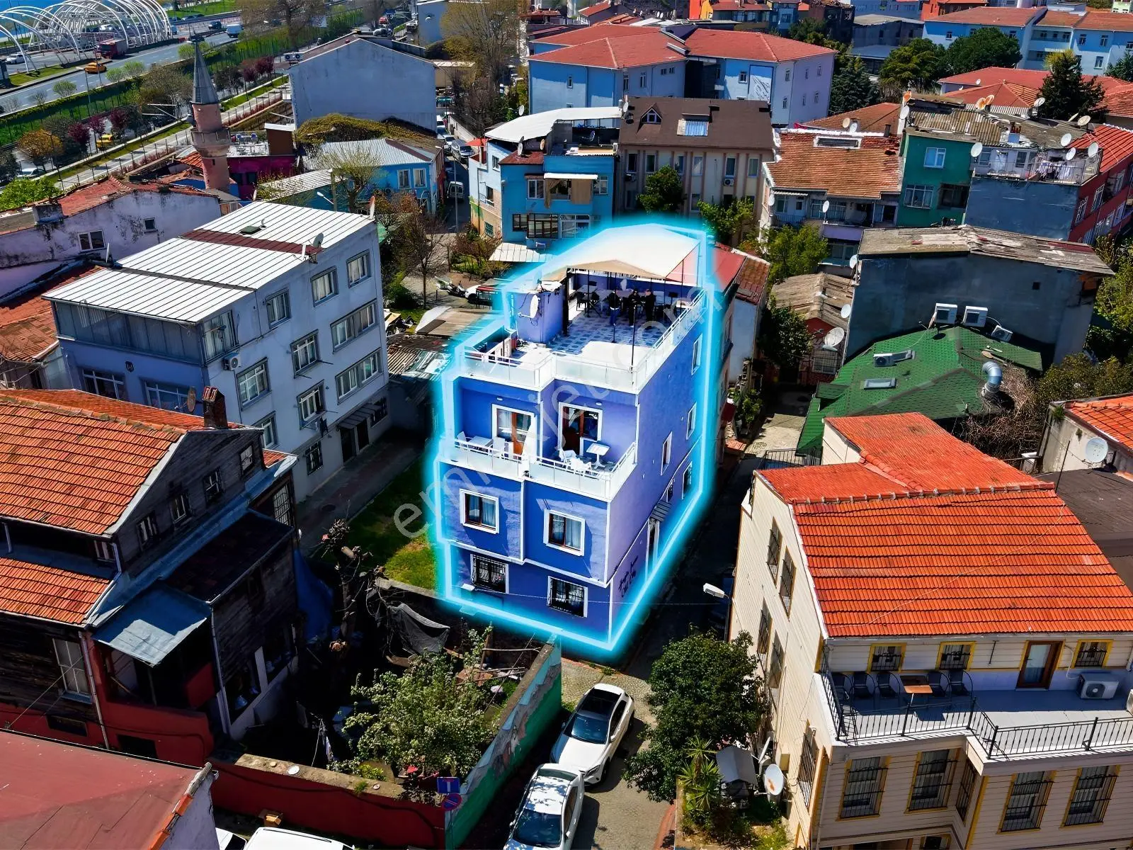 Fatih Şehsuvar Beyde 4 Katlı, 10+2, 400 M² Net Kiracılı Satılık — fotoğraf 2