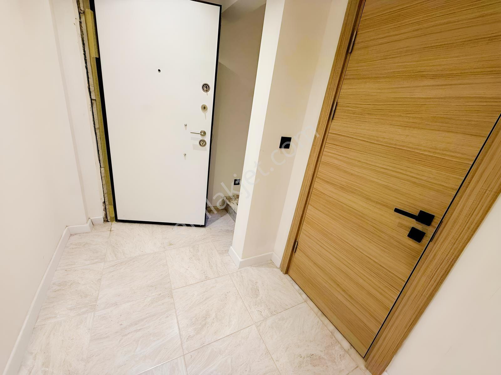 Güzelçamlı Sahiline Sadece 450 Metre Satılık 4 + 1 Vılla — fotoğraf 33