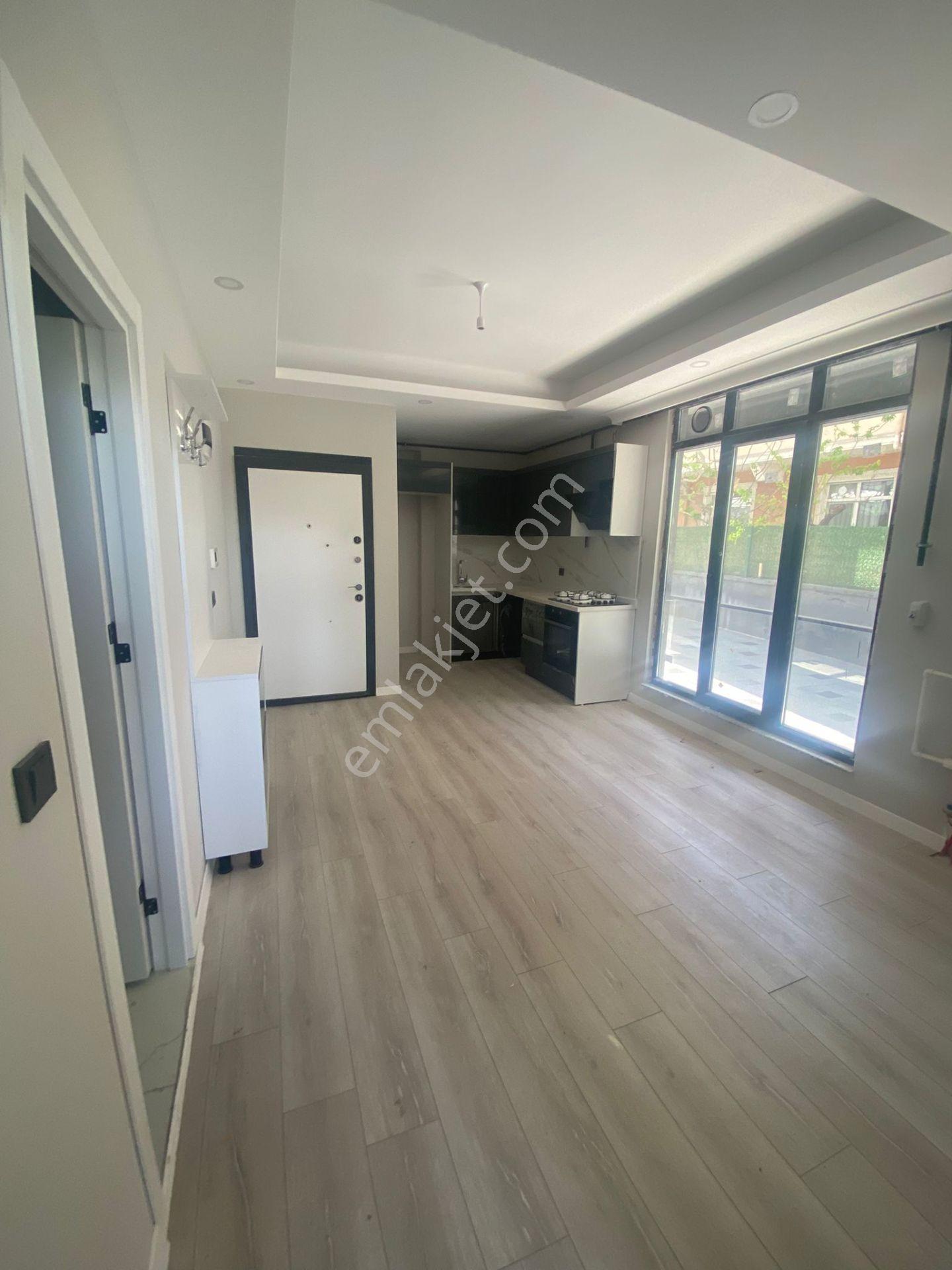 Re/max Land'ten Tekirdağ/çorlu/rumeli Mah.'de Satılık 1+1 Daire — fotoğraf 4