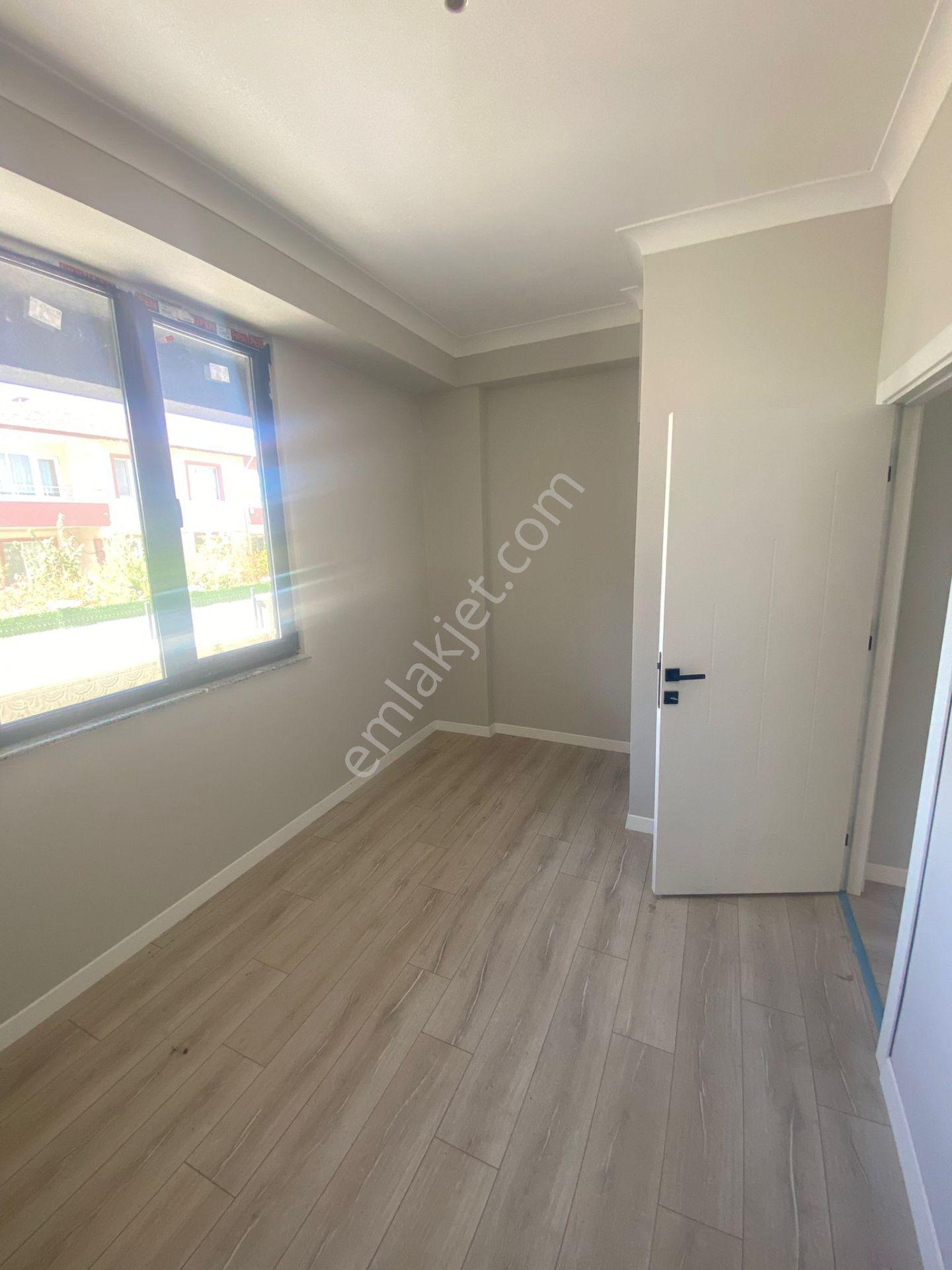 Re/max Land'ten Tekirdağ/çorlu/rumeli Mah.'de Satılık 1+1 Daire — fotoğraf 10