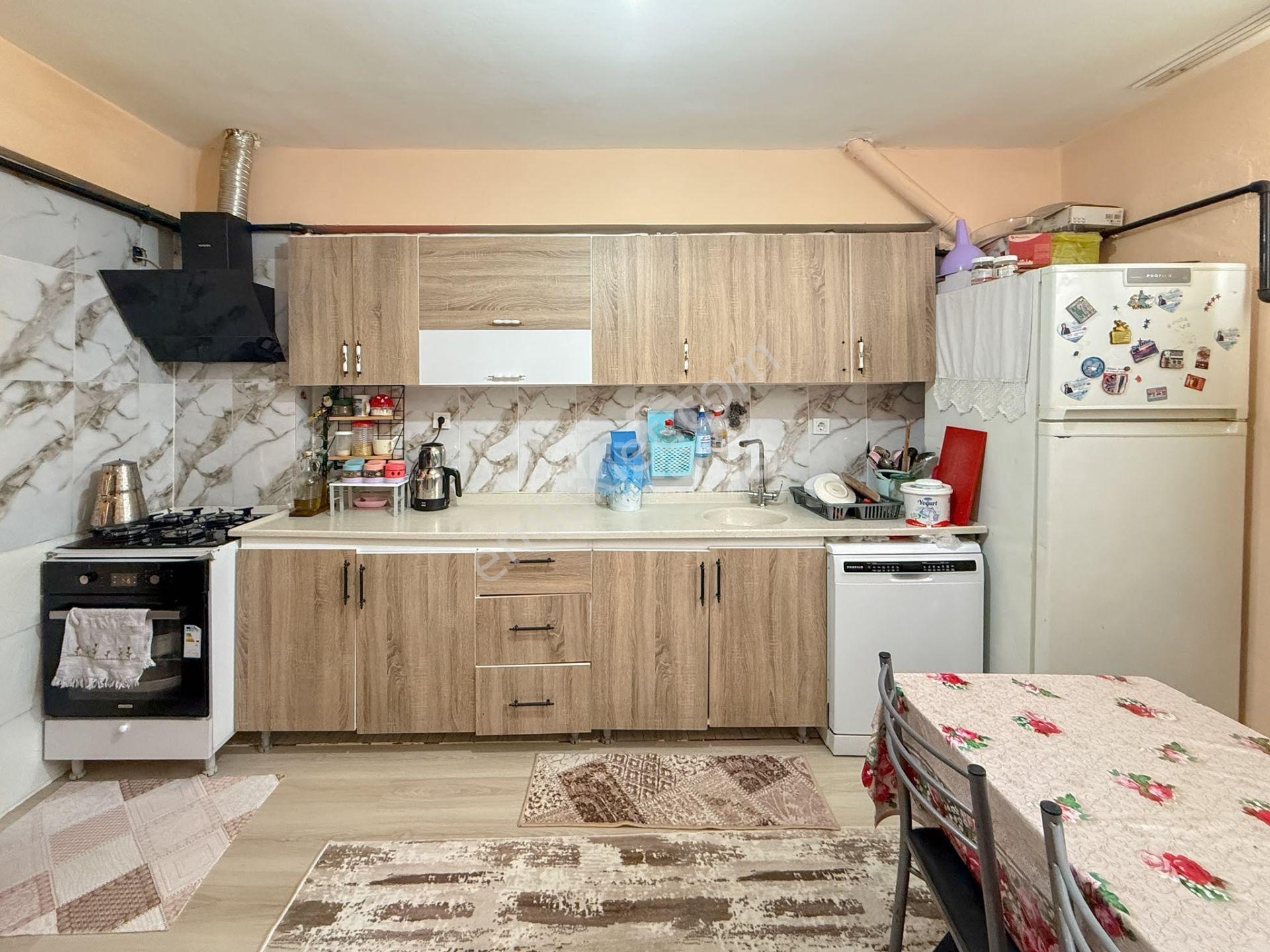 Söke Konak Mahallesi’nde Satılık 2+1 Daire — fotoğraf 9
