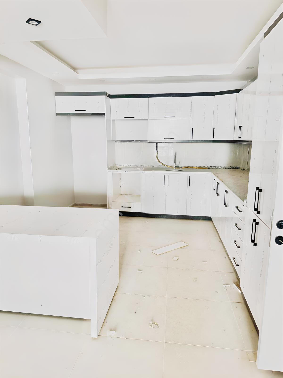 Kozlukta Ultra Lüks 3.5+1 Ara Kat Dairemiz Satılıktır Sitelidir — fotoğraf 2