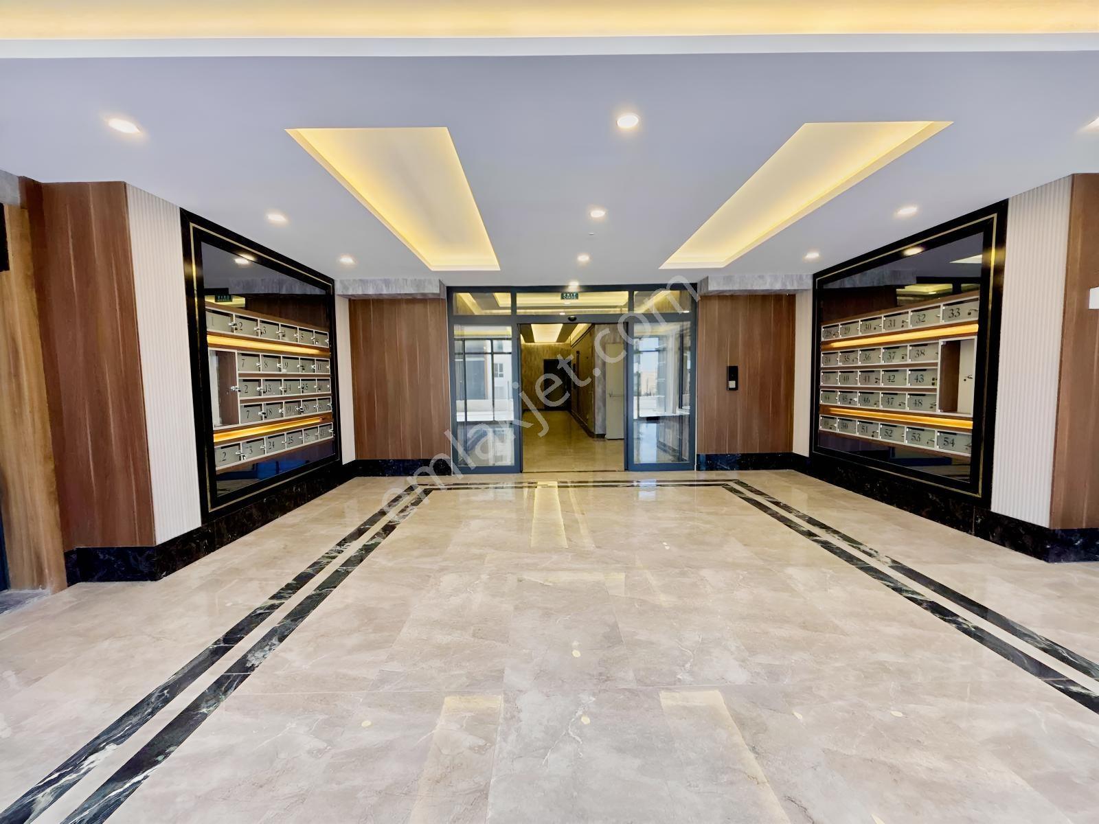 Cumhuriyet Mah (yeni Batı) Hifa Konutları 187 M2 Satılık 4+1 — fotoğraf 8