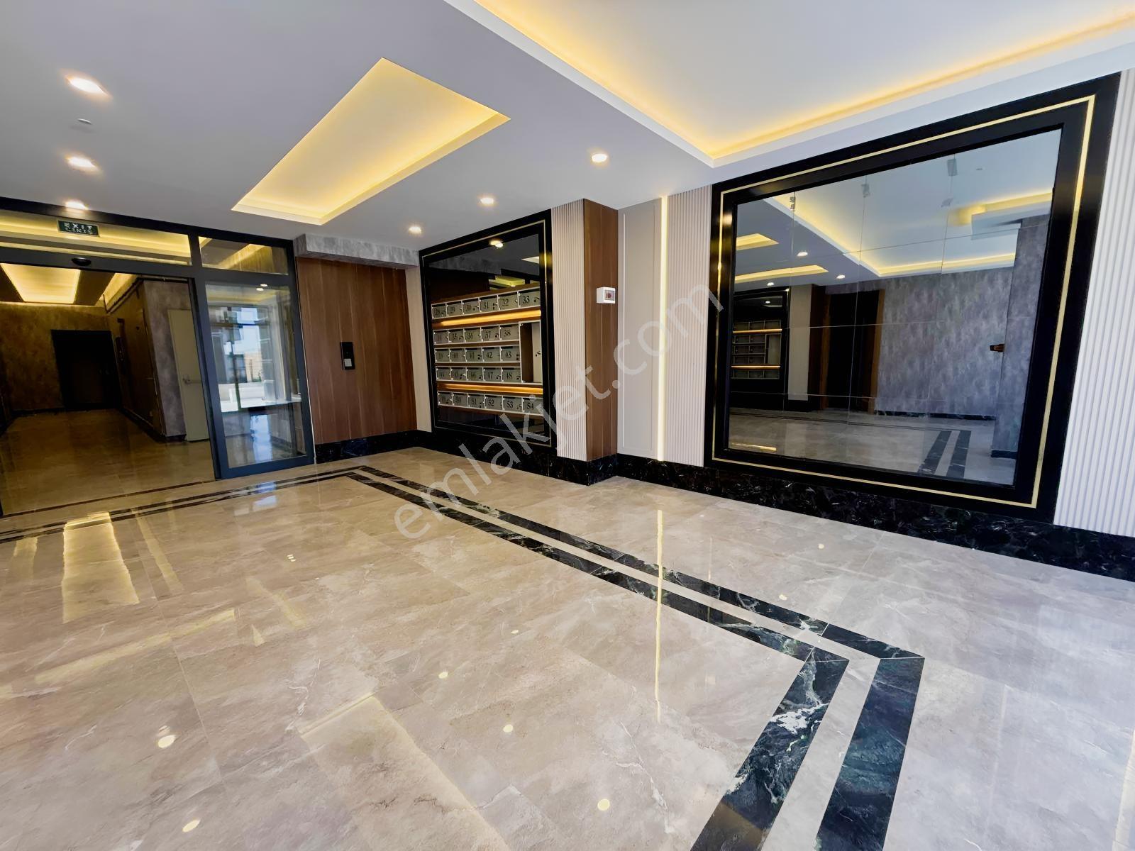 Cumhuriyet Mah (yeni Batı) Hifa Konutları 187 M2 Satılık 4+1 — fotoğraf 9