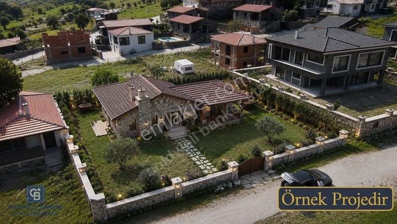 Urla Kadıovacıkta 620M2 Kaçırılmayacak Bir Parsel