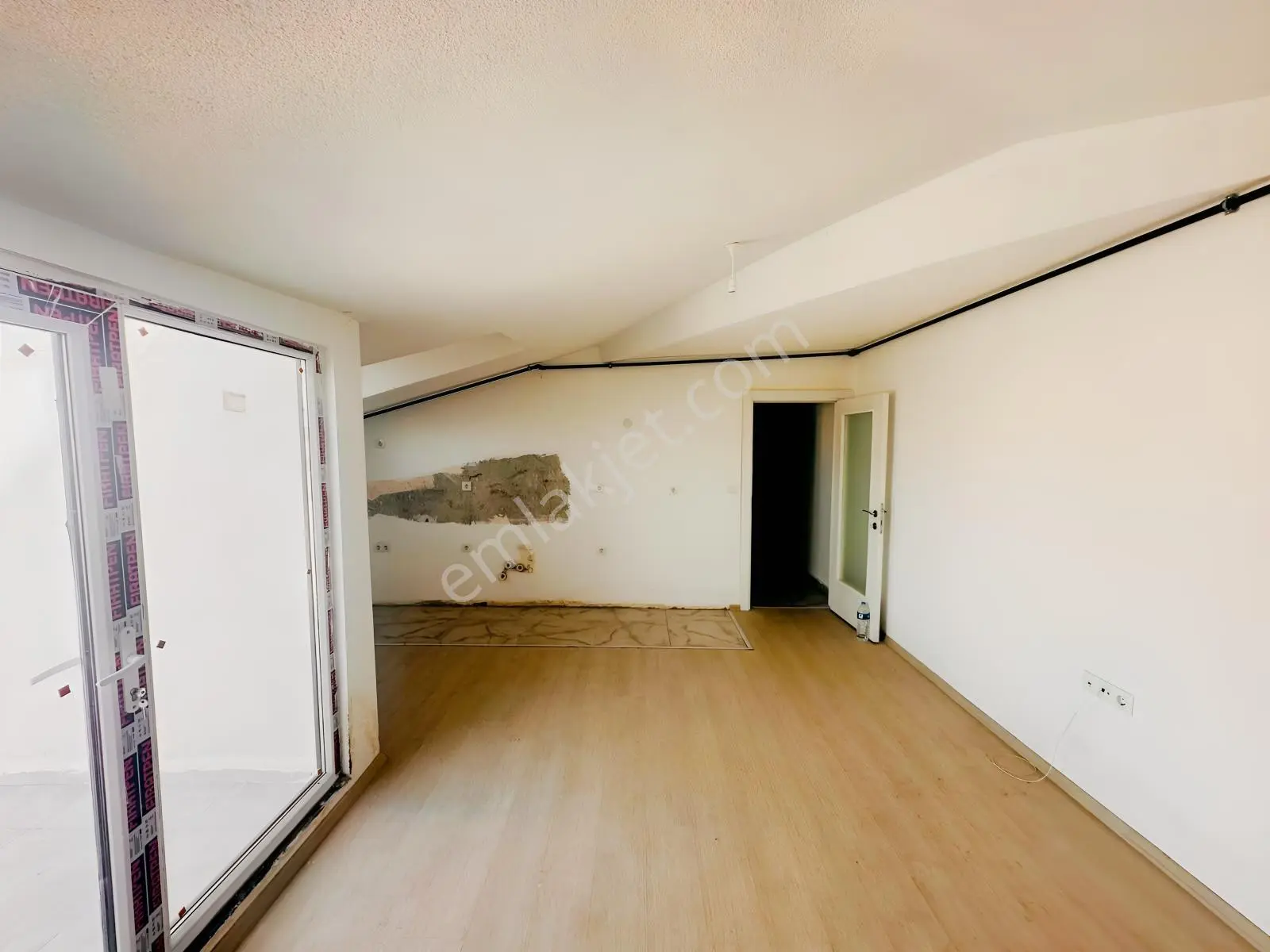 Merkez Gayrimenkulden Cihangirde 4+2 Sıfır Dubleks — fotoğraf 22