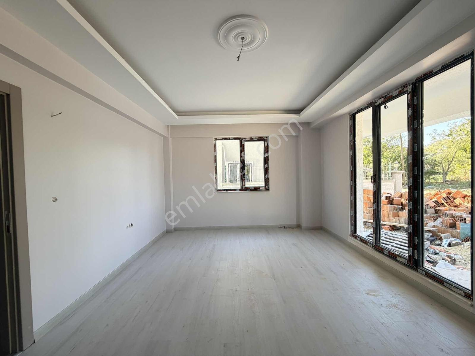 İnşaat Firmasından Velimeşede 1+1 Sıfır Satılık Daire — fotoğraf 4