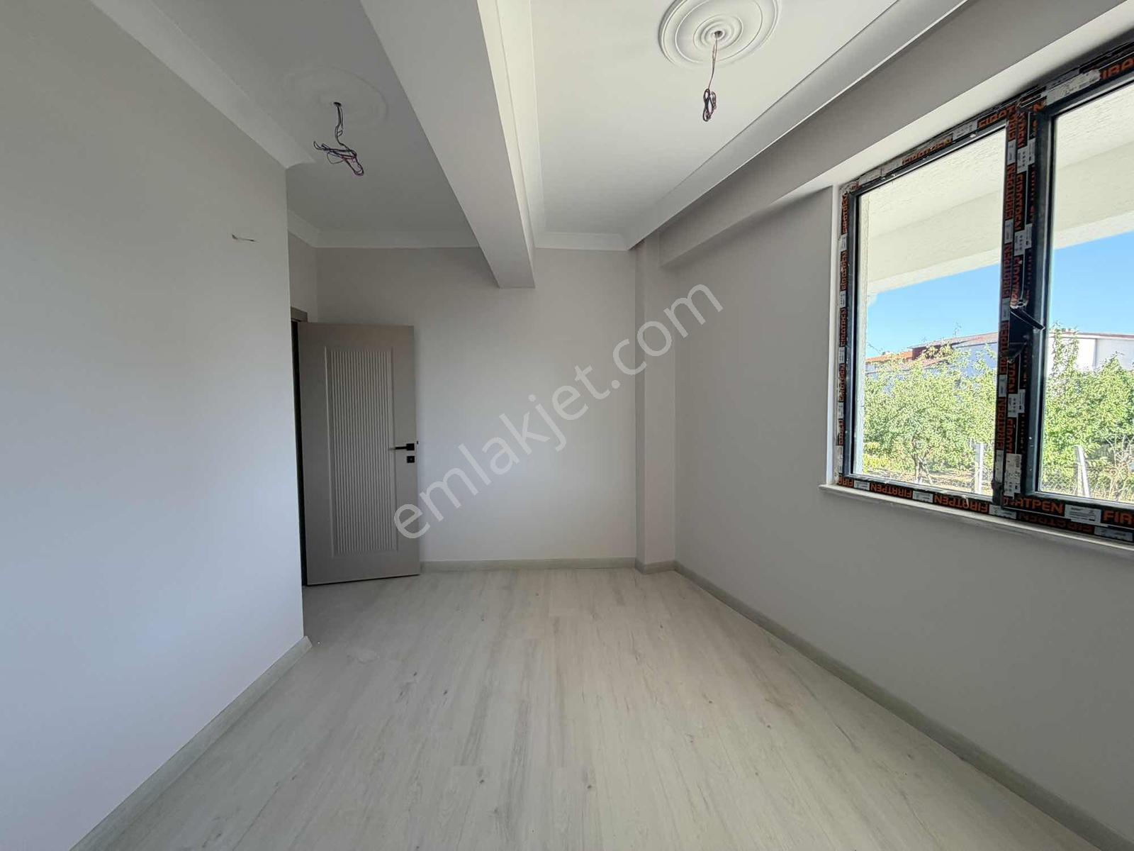 İnşaat Firmasından Velimeşede 1+1 Sıfır Satılık Daire — fotoğraf 7