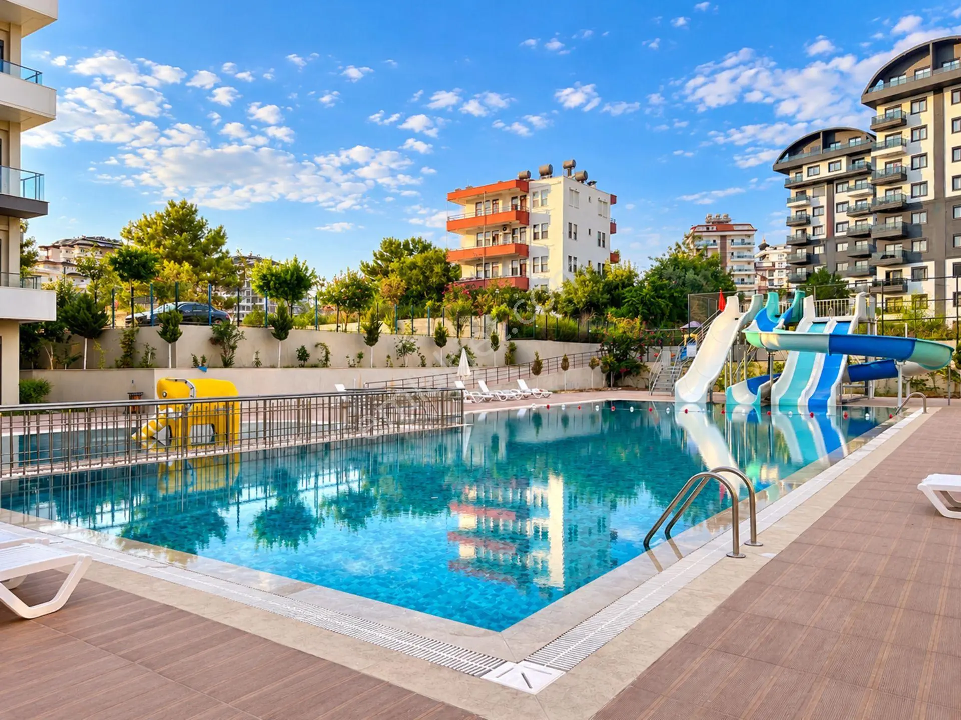 Alanya Avsallar’da Denize Yakın Site İçi Manzaralı 2+1 Dubleks — fotoğraf 3