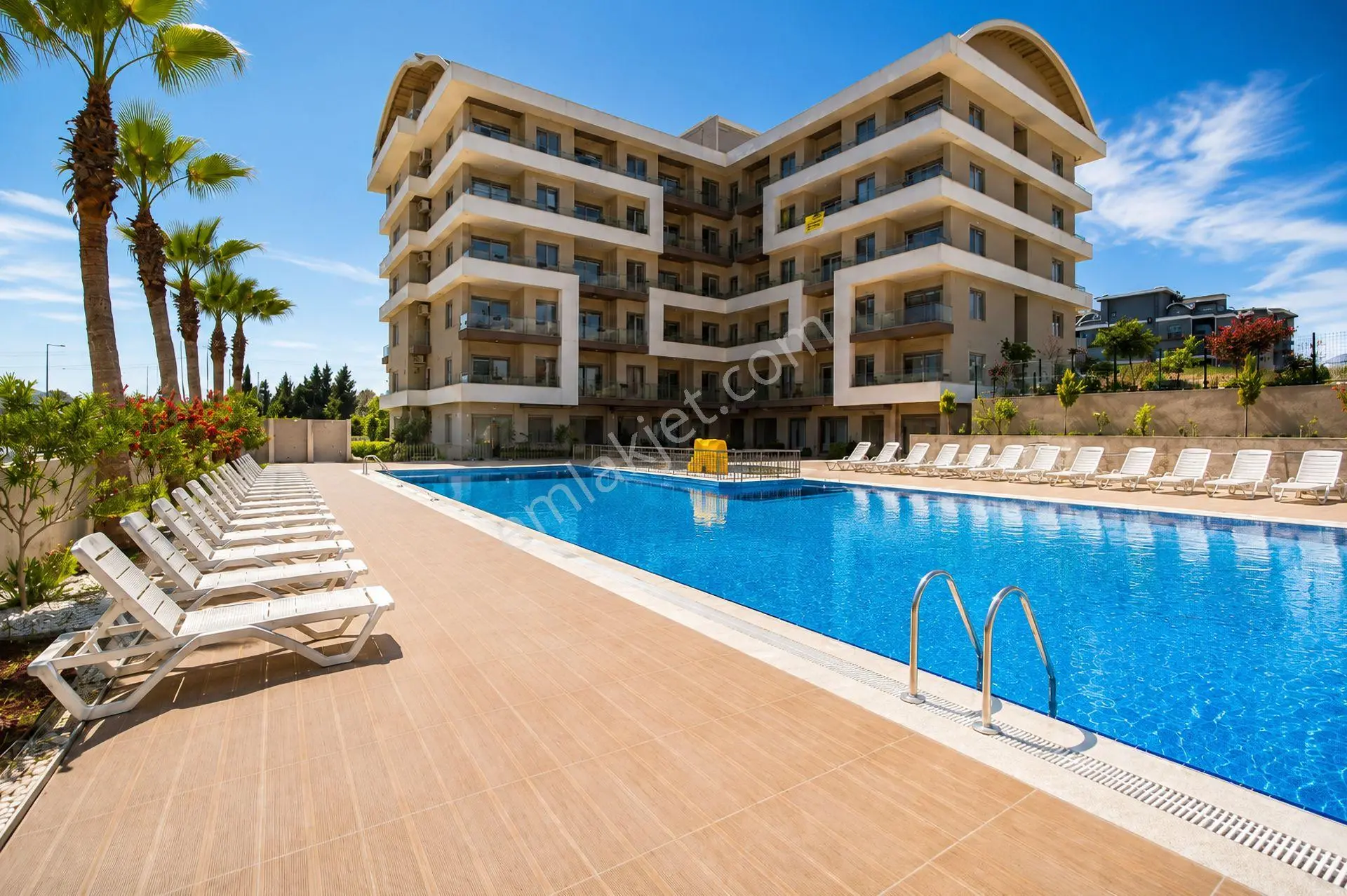 Alanya Avsallar’da Denize Yakın Site İçi Manzaralı 2+1 Dubleks — fotoğraf 7