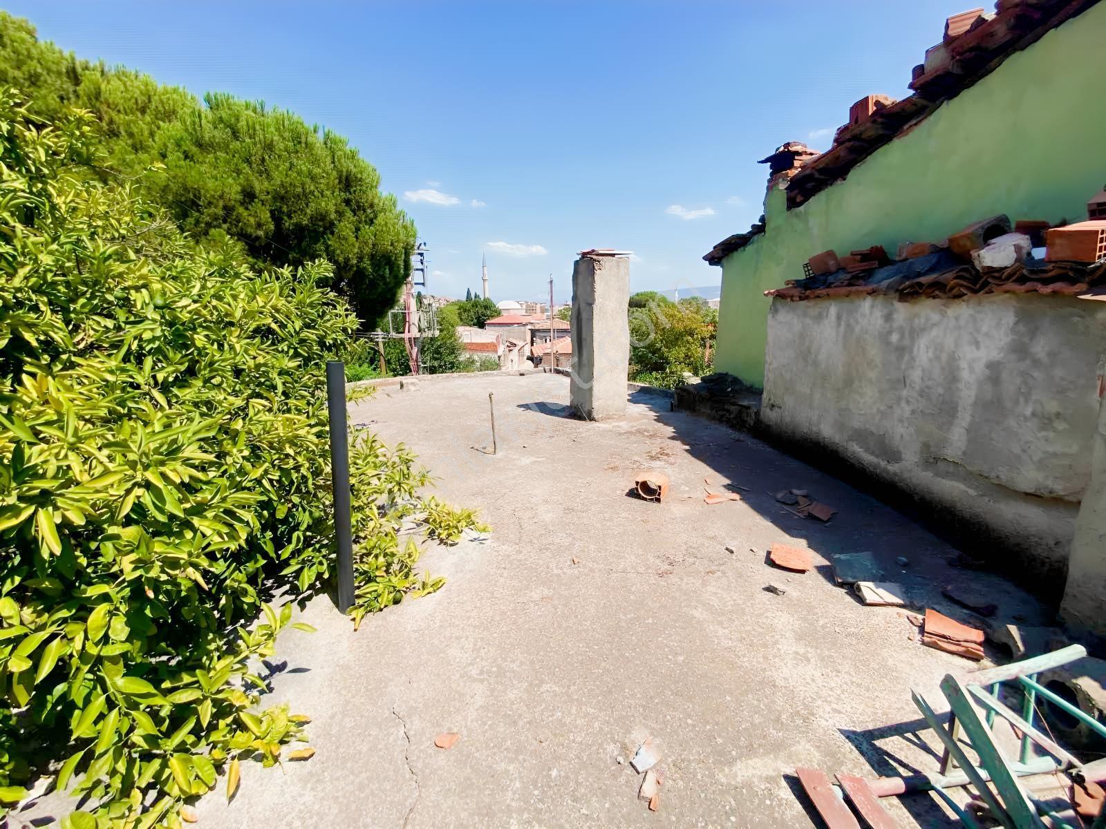 Şadırvan Civari İçinde 2 Adet Evi Bulunan 157 M² Müstakil — fotoğraf 2