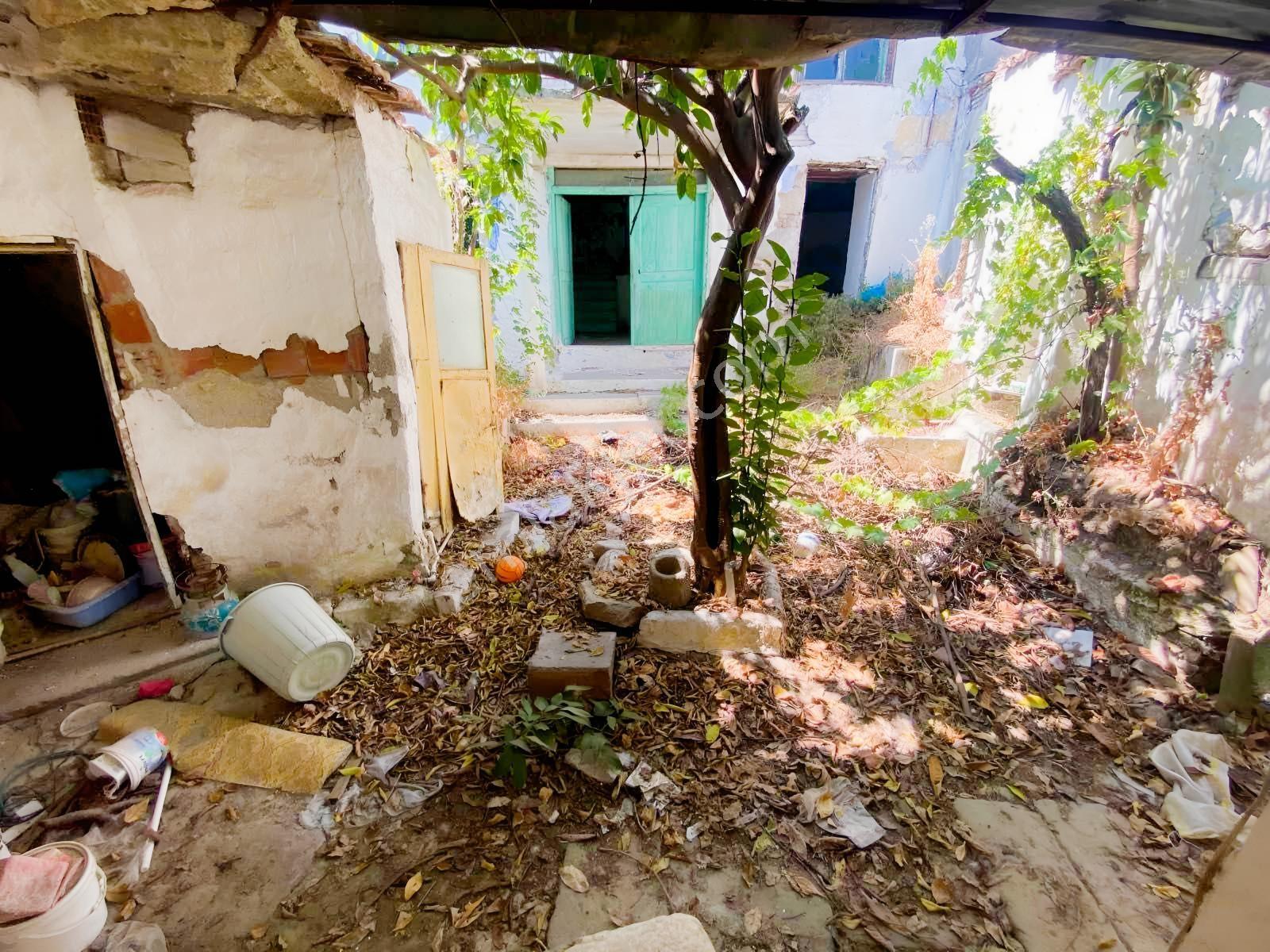 Şadırvan Civari İçinde 2 Adet Evi Bulunan 157 M² Müstakil — fotoğraf 6