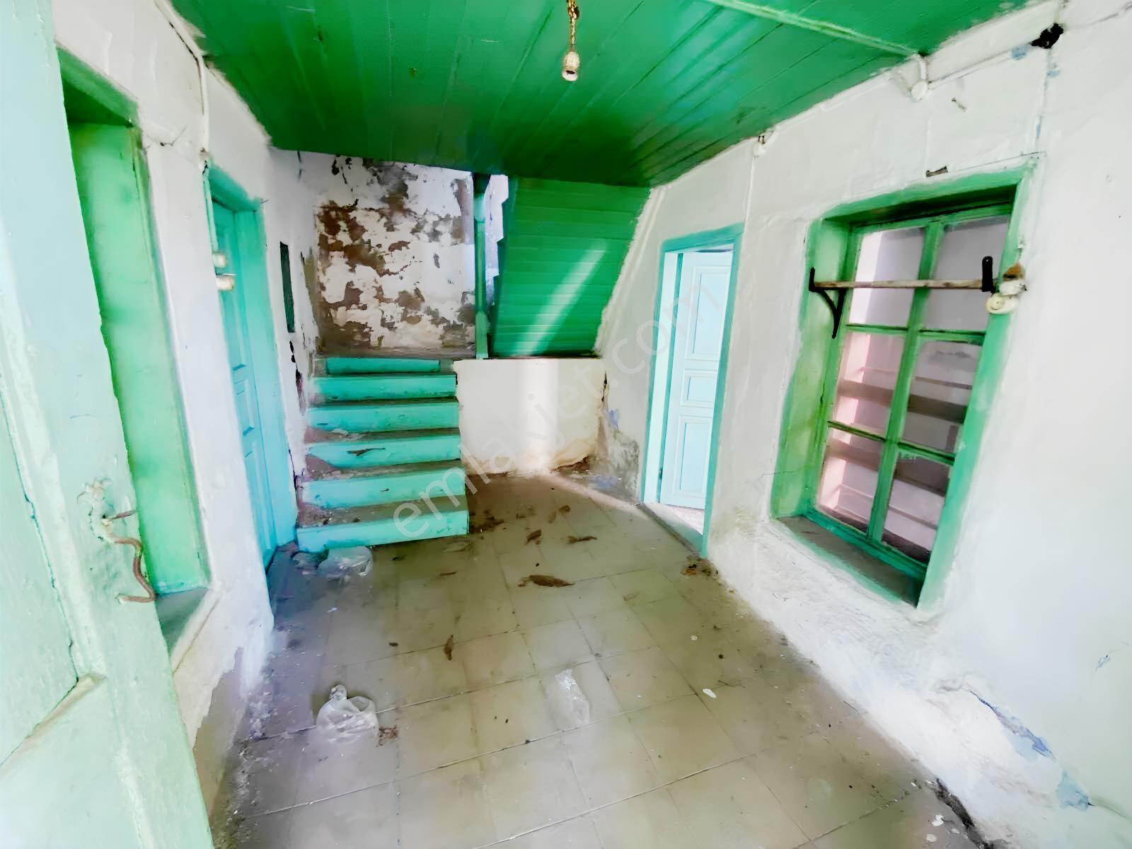 Şadırvan Civari İçinde 2 Adet Evi Bulunan 157 M² Müstakil — fotoğraf 9