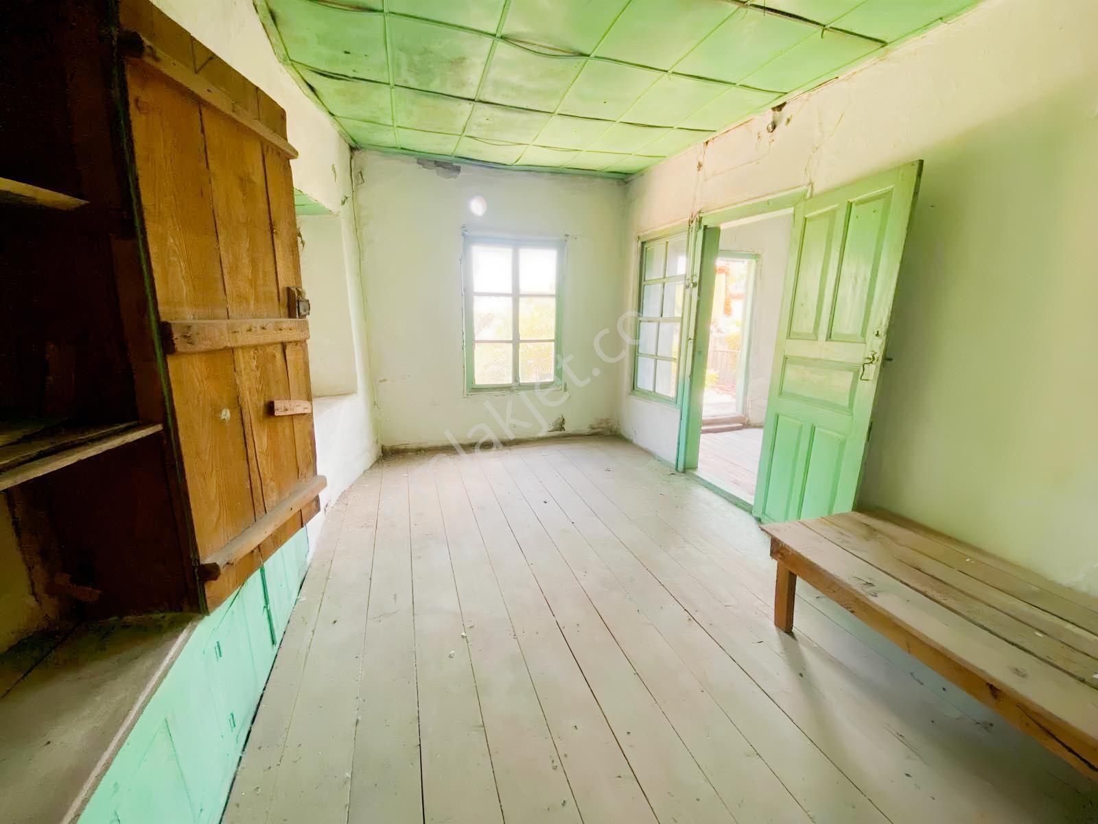 Şadırvan Civari İçinde 2 Adet Evi Bulunan 157 M² Müstakil — fotoğraf 11