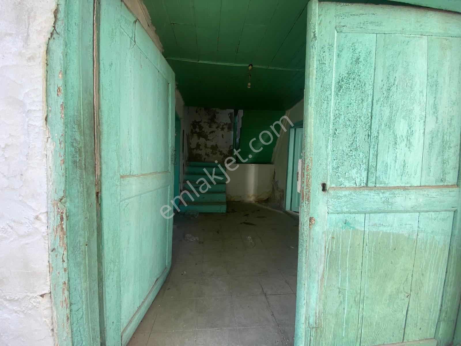 Şadırvan Civari İçinde 2 Adet Evi Bulunan 157 M² Müstakil — fotoğraf 19