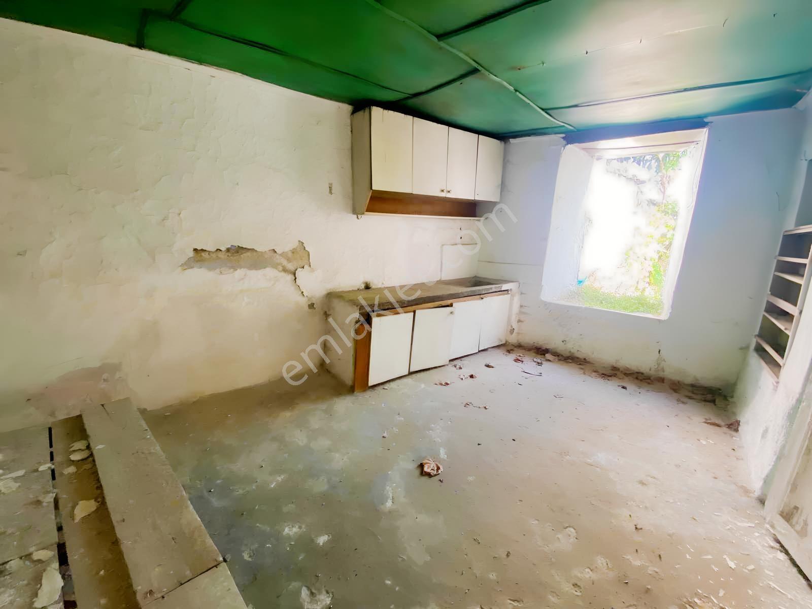 Şadırvan Civari İçinde 2 Adet Evi Bulunan 157 M² Müstakil — fotoğraf 22