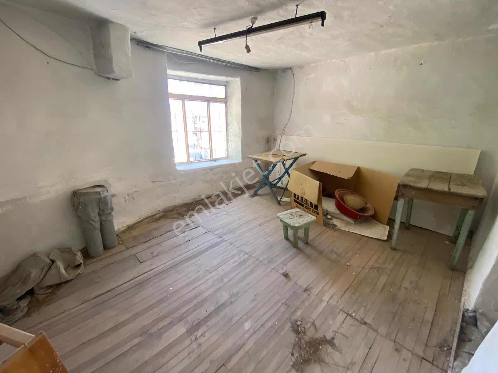 Şadırvan Civari İçinde 2 Adet Evi Bulunan 157 M² Müstakil — fotoğraf 30