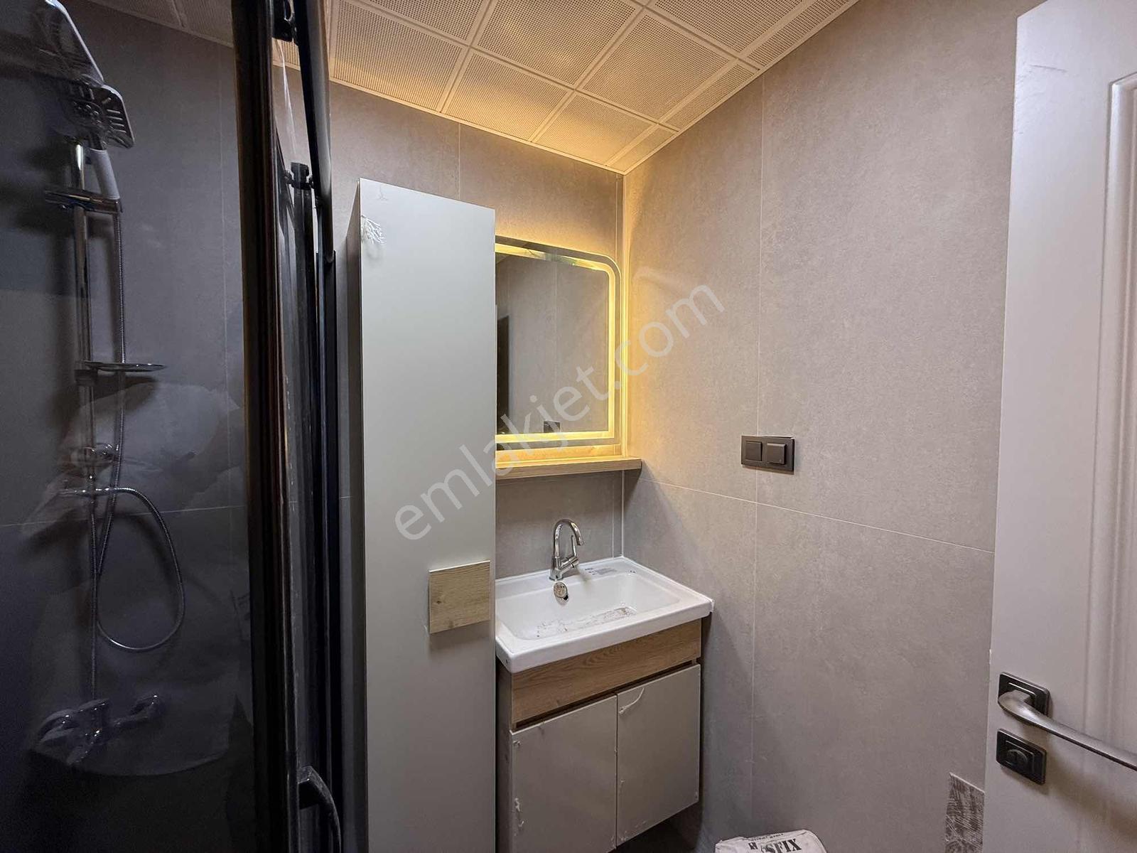 "alaçatı" İncekte Arakat Güney Cephe Lüks&şık Tasarım 2+1 Daire — fotoğraf 24