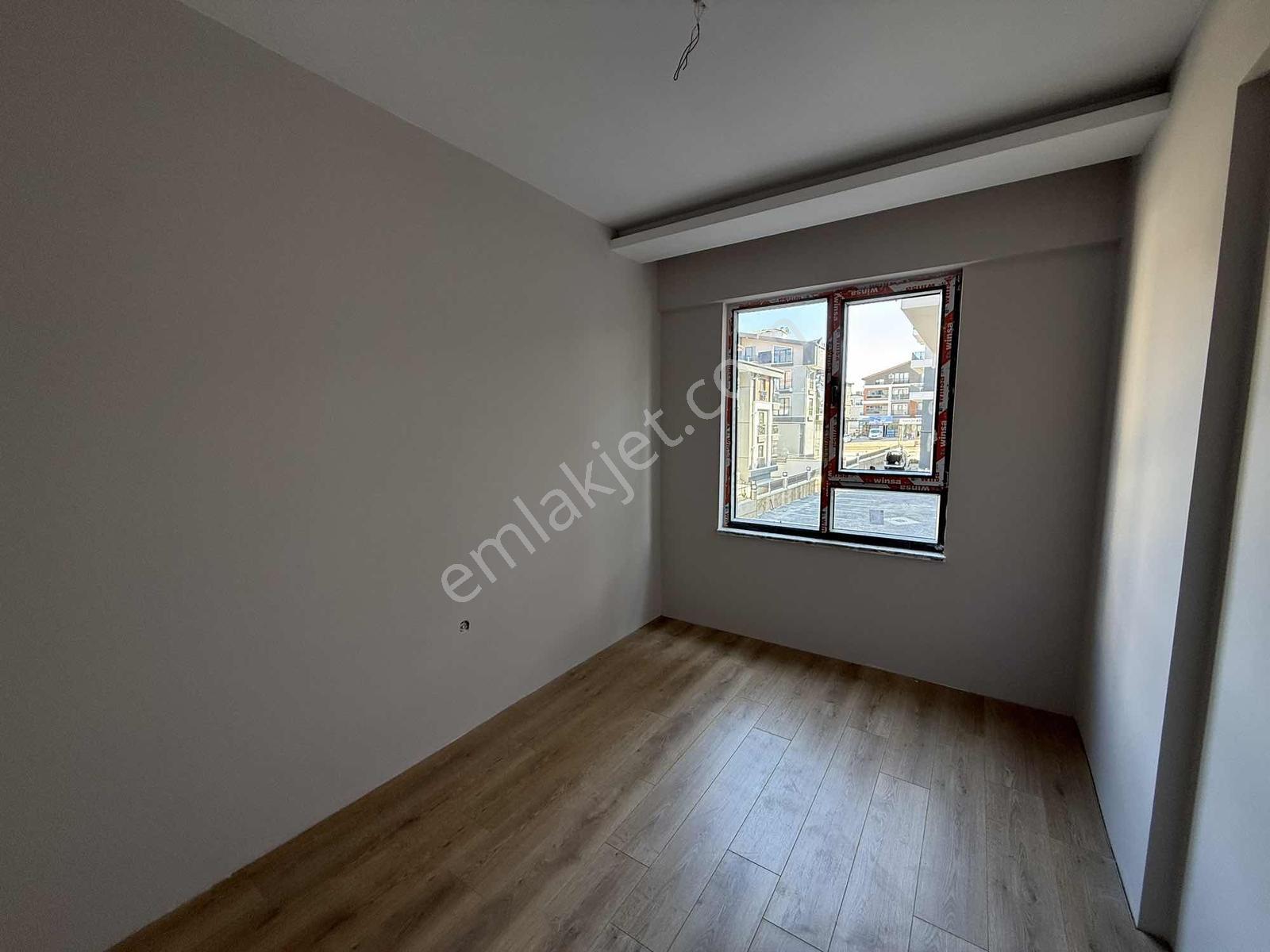"alaçatı" İncekte Arakat Güney Cephe Lüks&şık Tasarım 2+1 Daire — fotoğraf 29