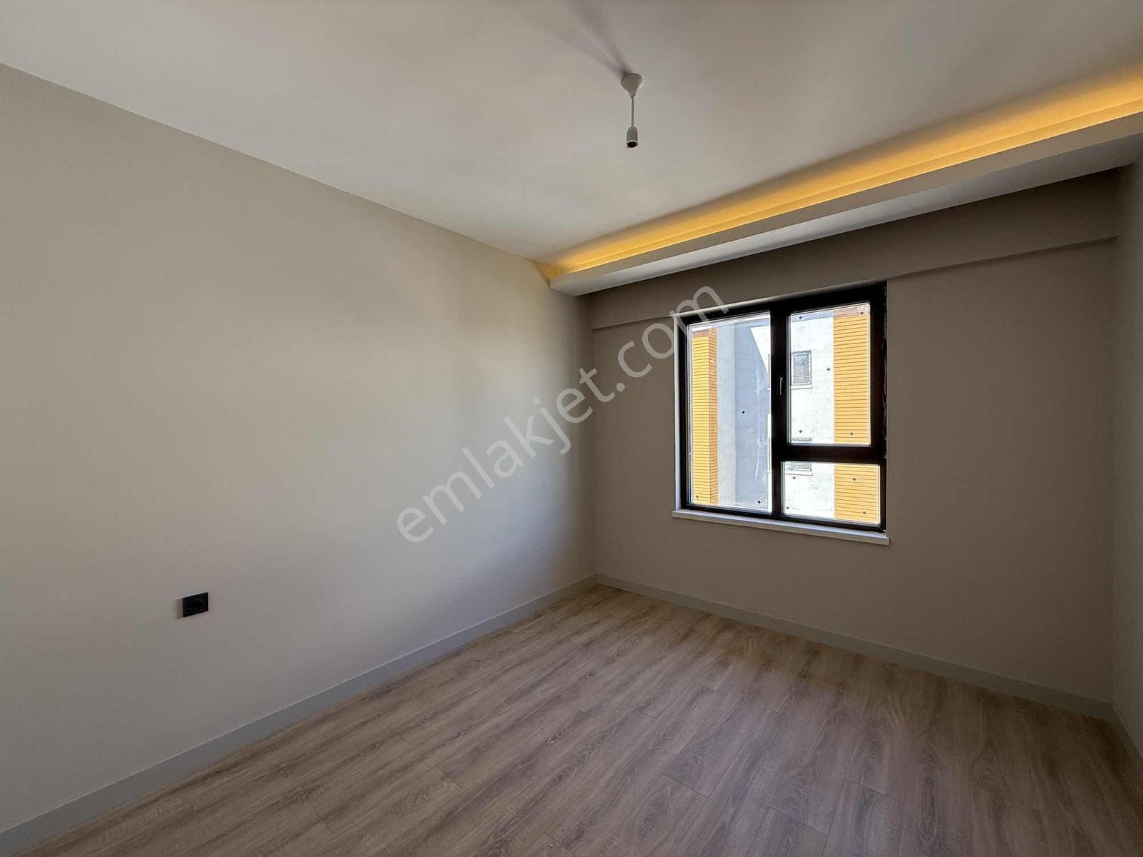 "alaçatı" İncekte Arakat Güney Cephe Lüks&şık Tasarım 2+1 Daire — fotoğraf 30