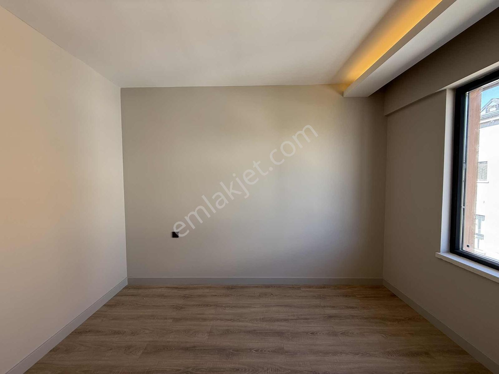 "alaçatı" İncekte Arakat Güney Cephe Lüks&şık Tasarım 2+1 Daire — fotoğraf 34