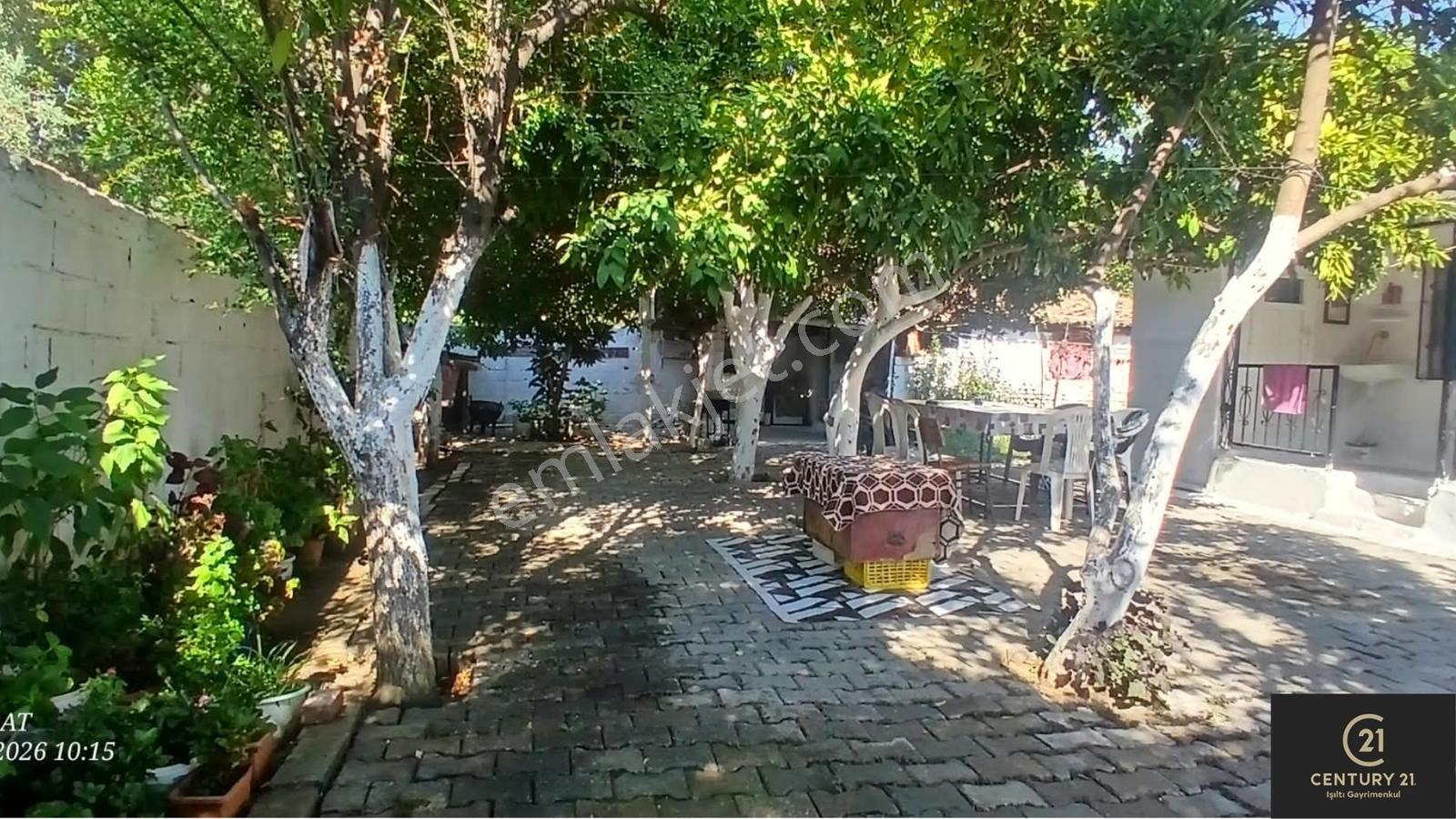 Kardeşköyde Müstakil Evli Arsa 330² — fotoğraf 5