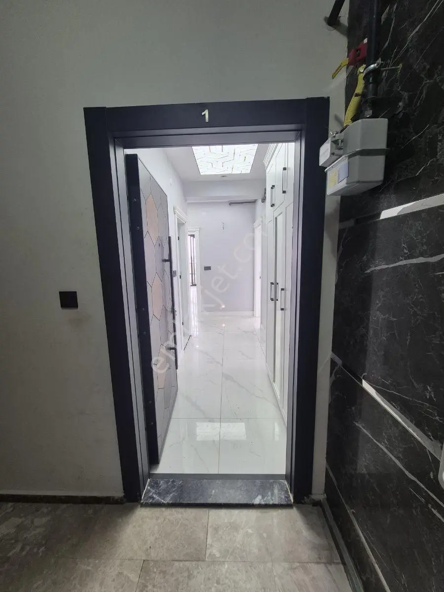 Kelebek Çayırında Satılık 3+1 Ferah Daire — fotoğraf 2