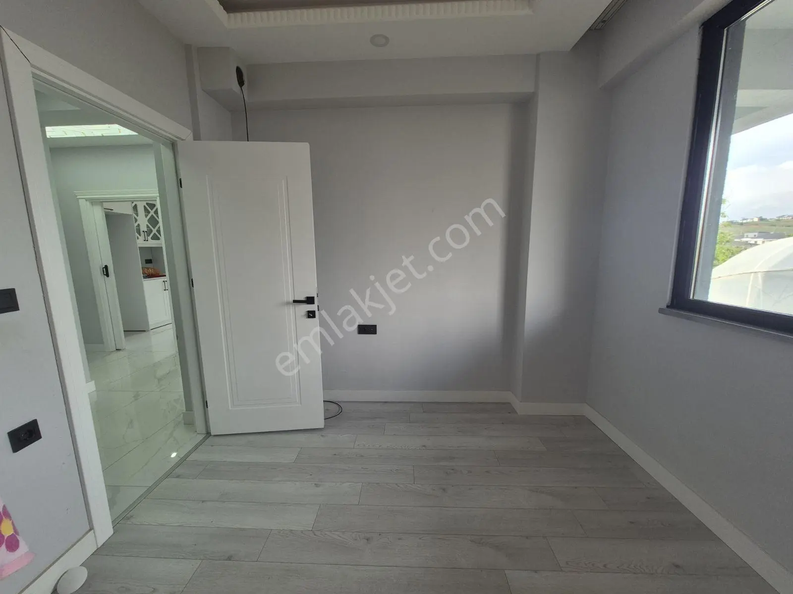 Kelebek Çayırında Satılık 3+1 Ferah Daire — fotoğraf 5