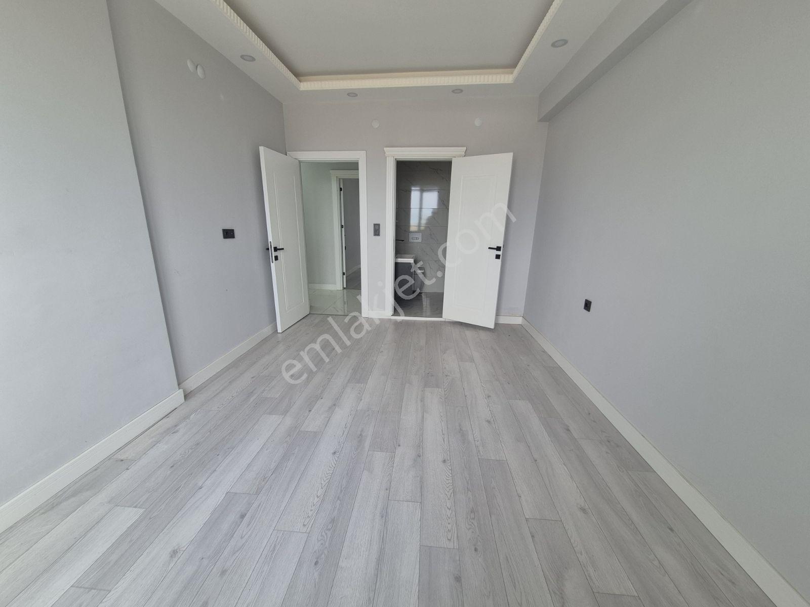 Kelebek Çayırında Satılık 3+1 Ferah Daire — fotoğraf 9