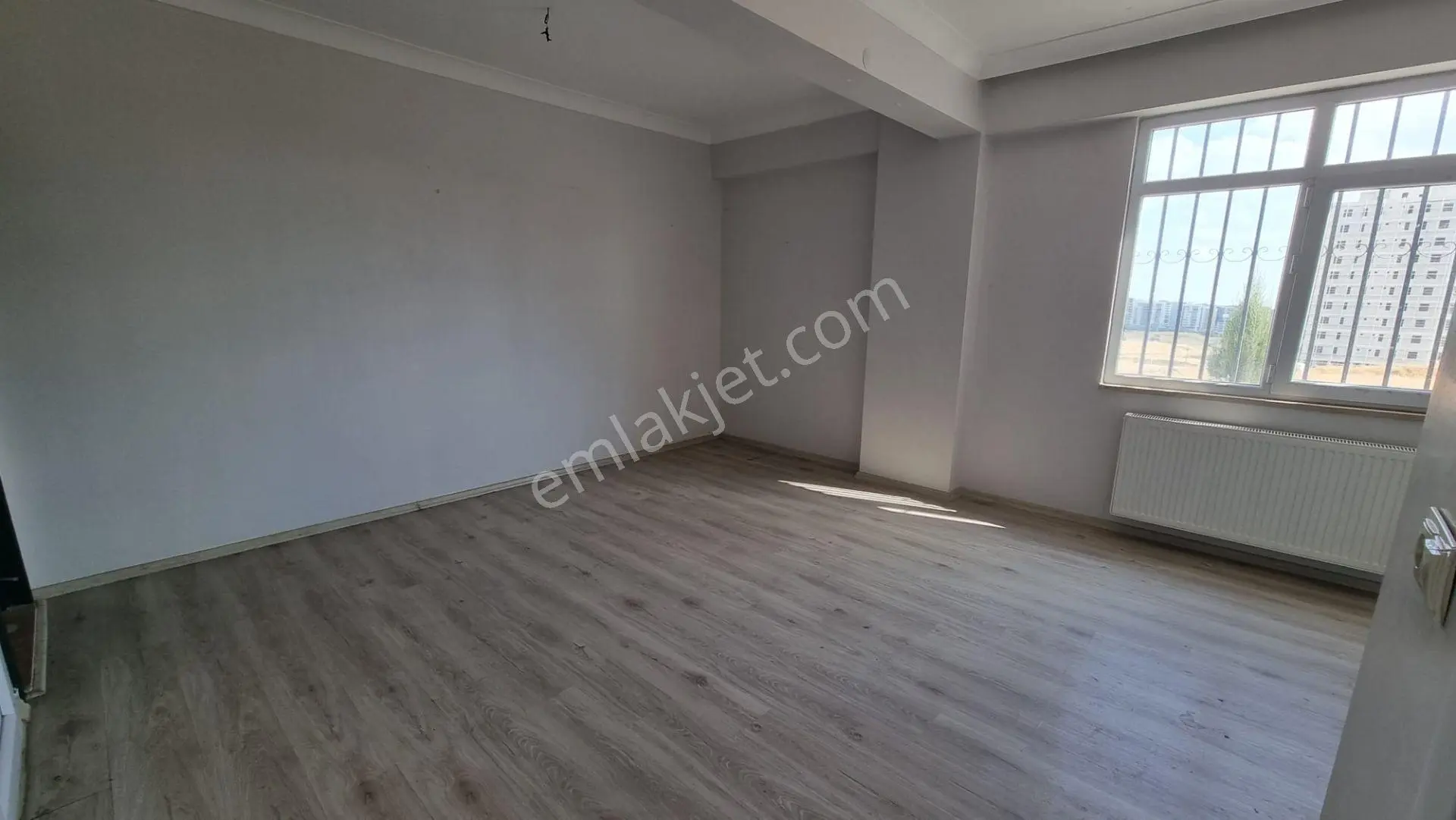 Akev Gayrimenkul'den Mehmetçik Gökkuşağı Sitesi Giriş Kat Daire — fotoğraf 4