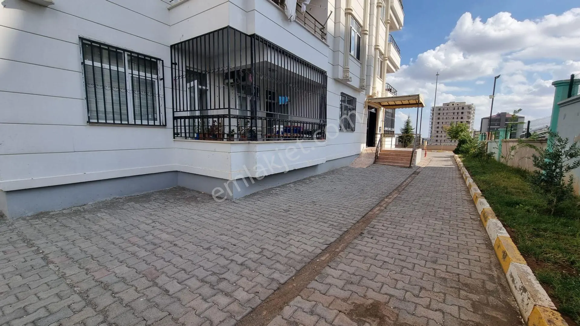 Akev Gayrimenkul'den Mehmetçik Gökkuşağı Sitesi Giriş Kat Daire — fotoğraf 5