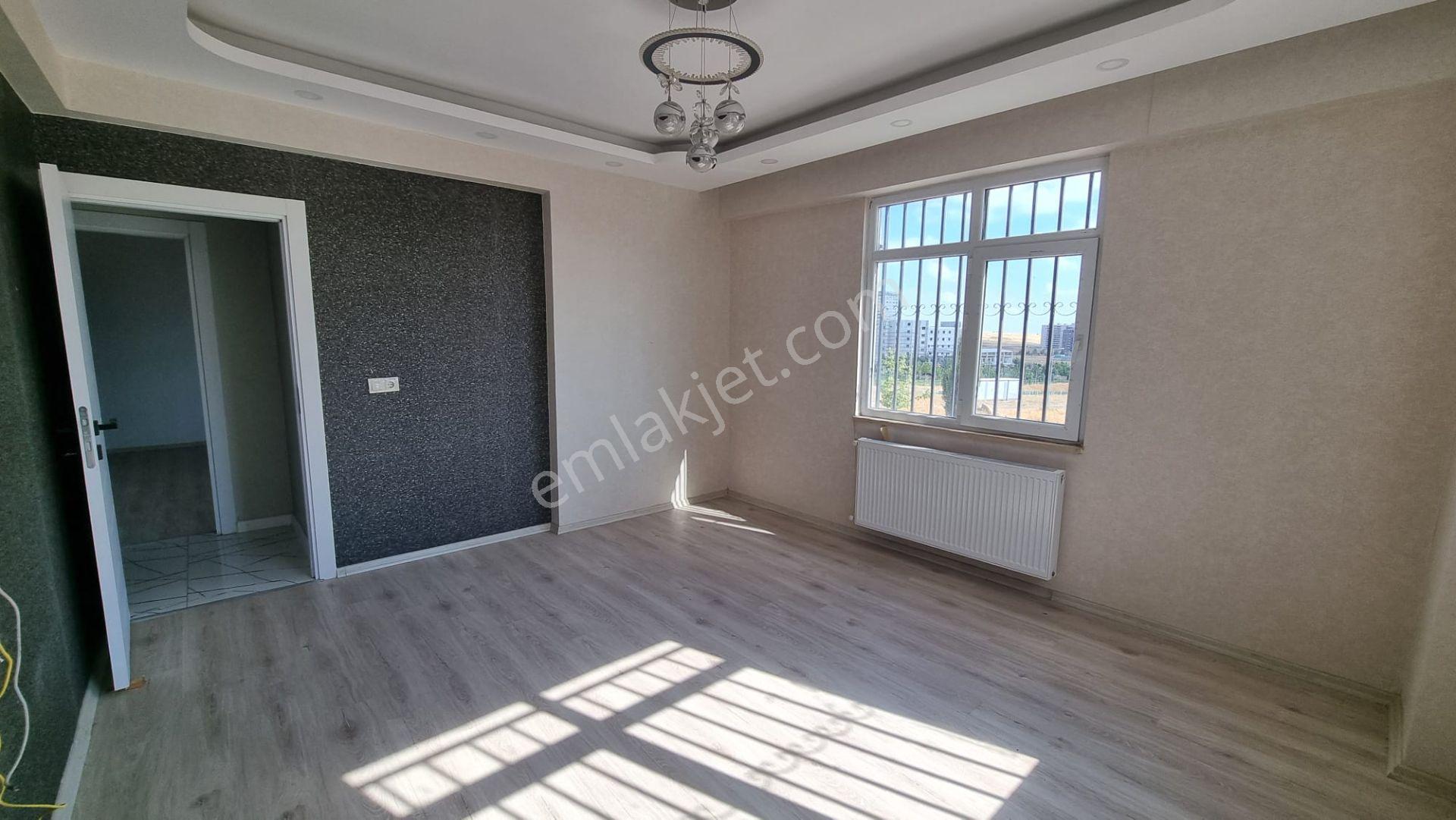 Akev Gayrimenkul'den Mehmetçik Gökkuşağı Sitesi Giriş Kat Daire — fotoğraf 17