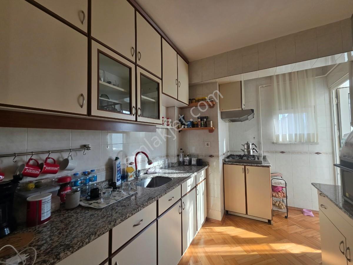 Fatihte Satılık Her Katında Ayrı Bir Yaşam! 3+2 Dubleks Daire ! — fotoğraf 9