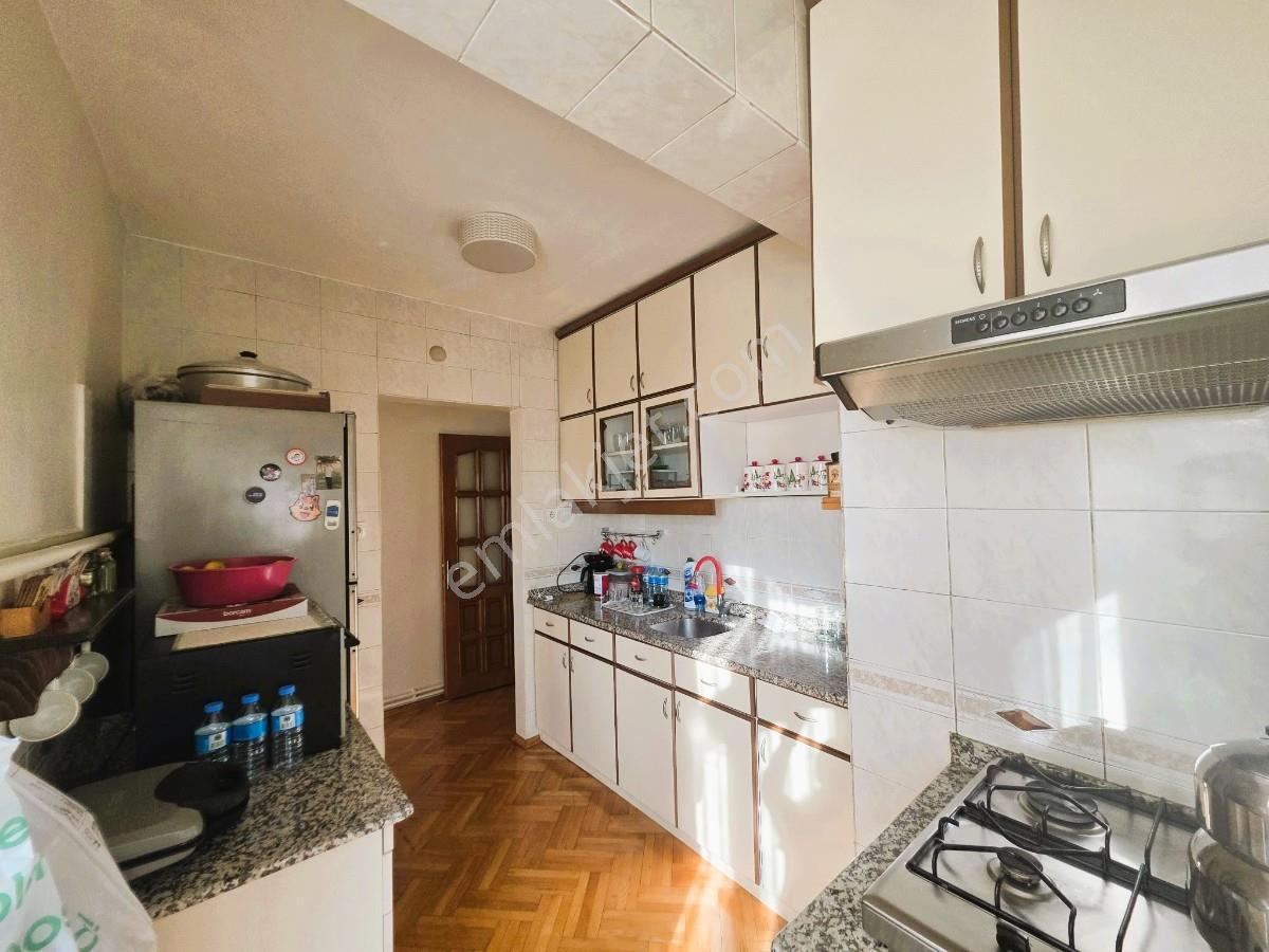 Fatihte Satılık Her Katında Ayrı Bir Yaşam! 3+2 Dubleks Daire ! — fotoğraf 11