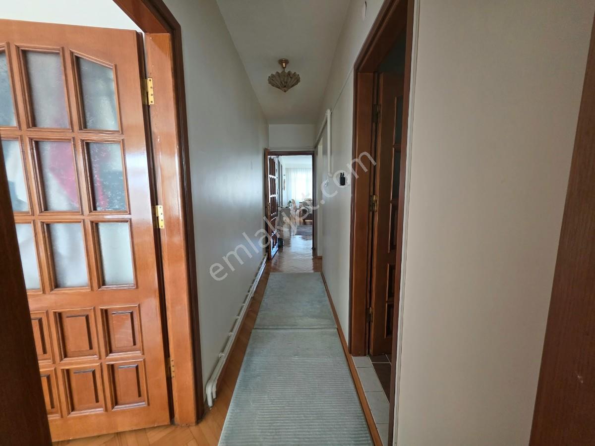 Fatihte Satılık Her Katında Ayrı Bir Yaşam! 3+2 Dubleks Daire ! — fotoğraf 18