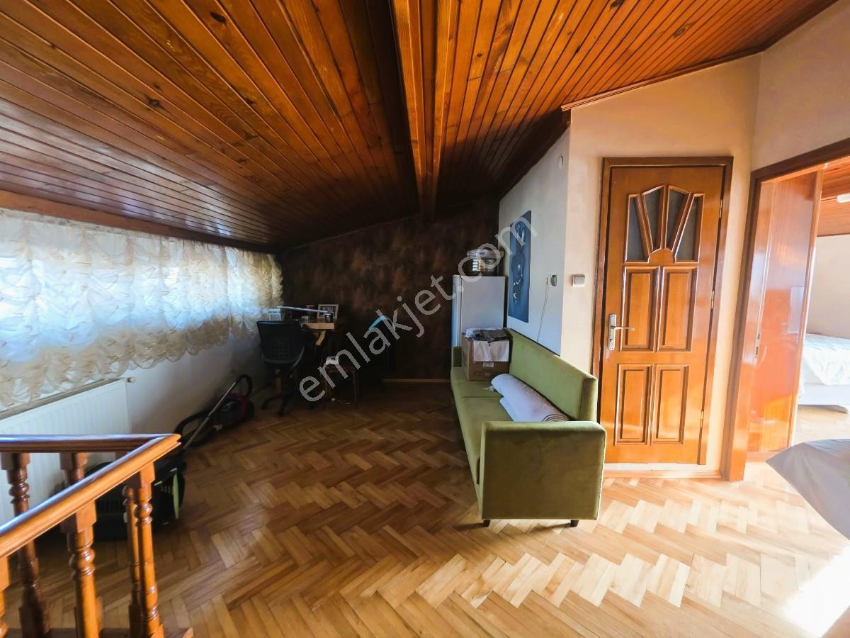Fatihte Satılık Her Katında Ayrı Bir Yaşam! 3+2 Dubleks Daire ! — fotoğraf 25